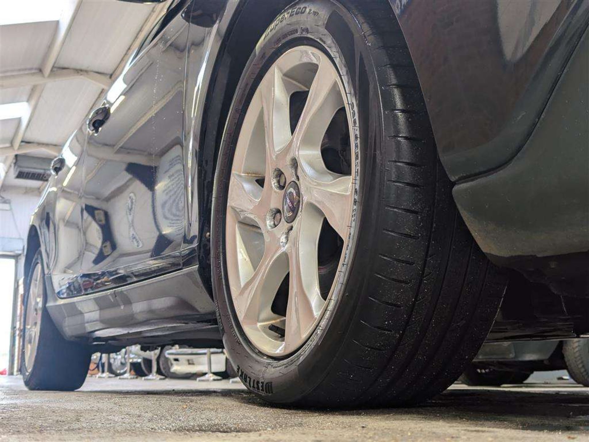 2013 VOLVO V40 CROSS COUNTRY LUX D2 - Image 12 of 29