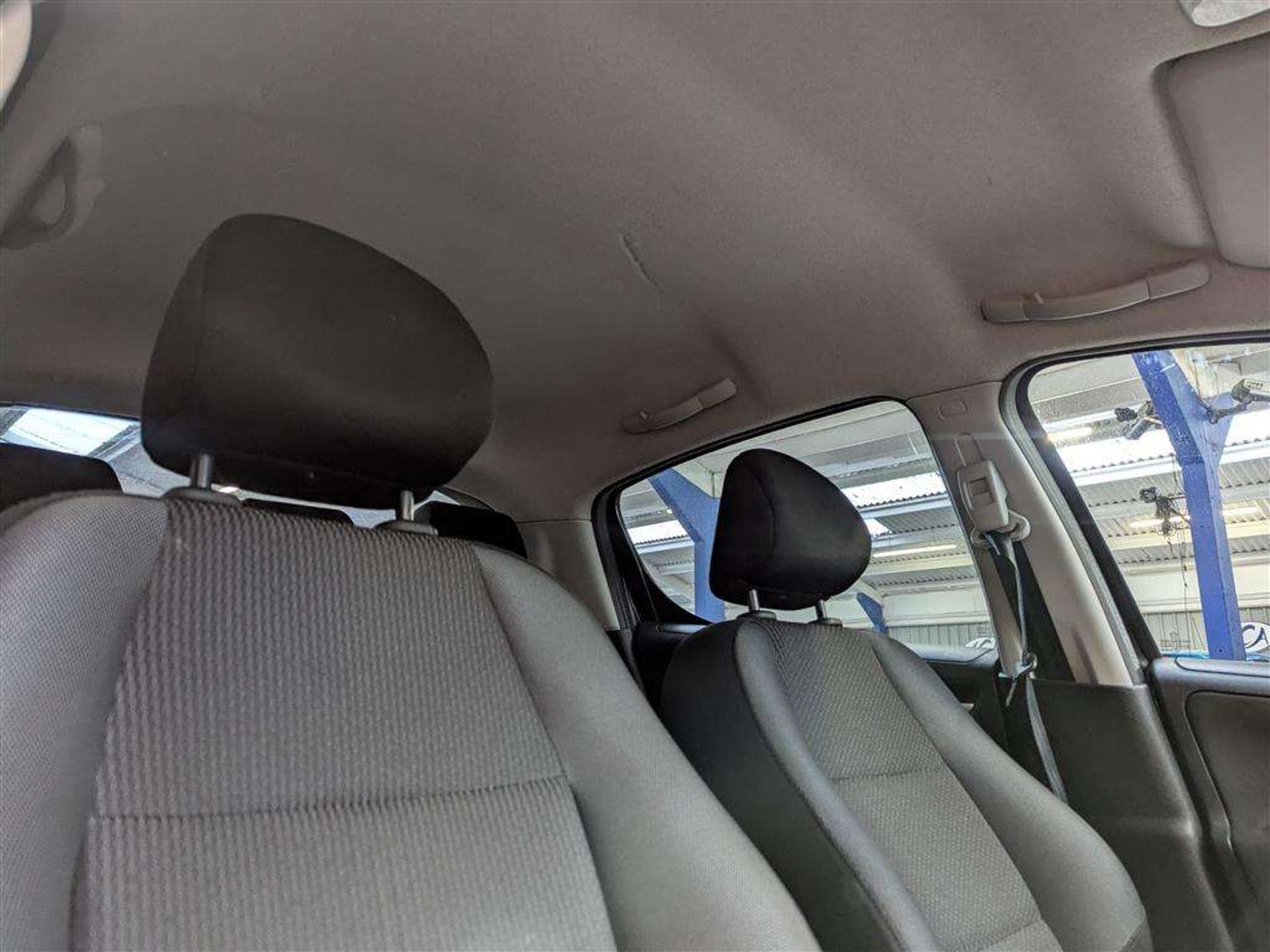 2010 PEUGEOT 207 S - Image 14 of 30