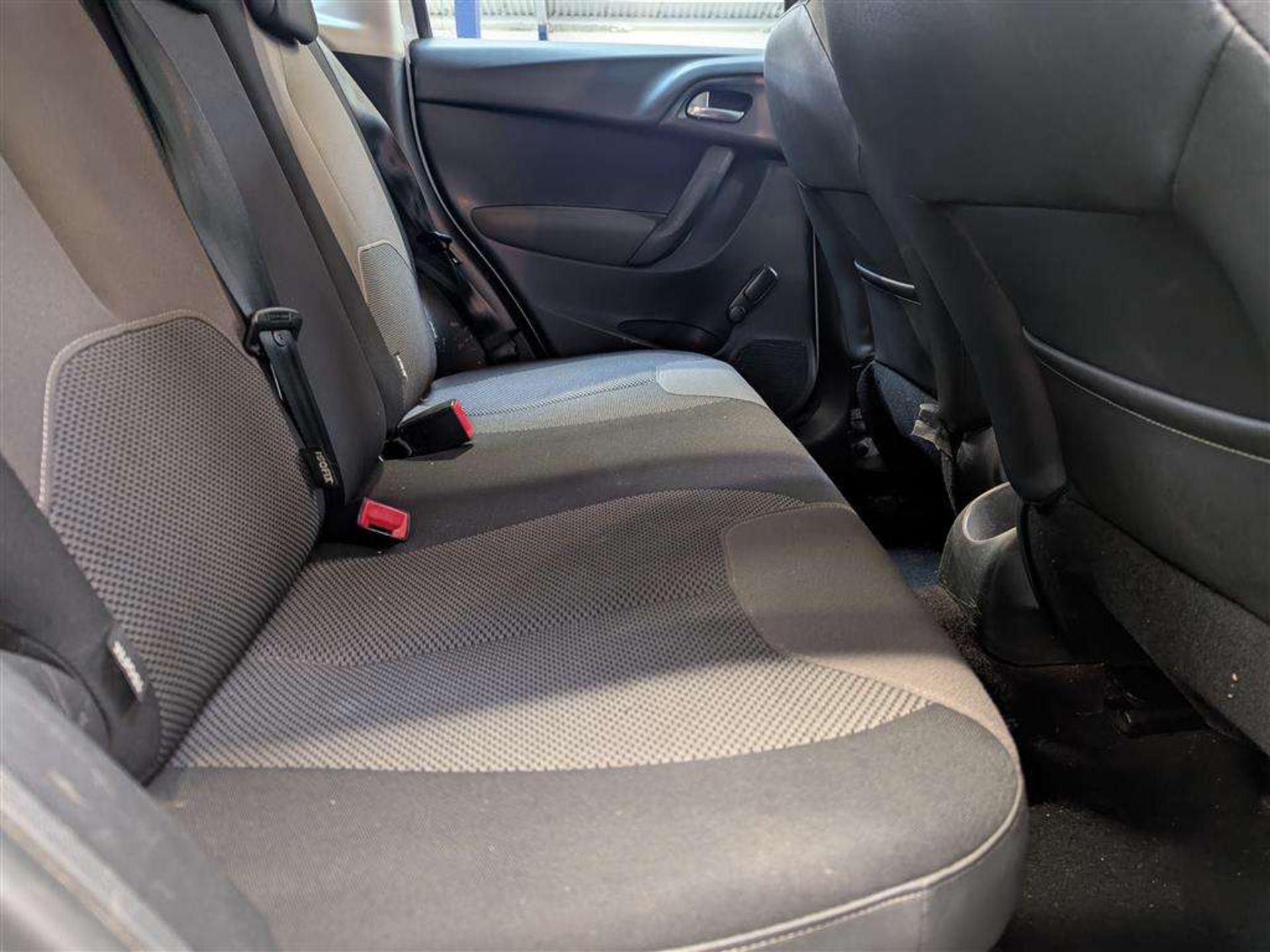 2014 CITROEN C3 VTR + - Image 19 of 28