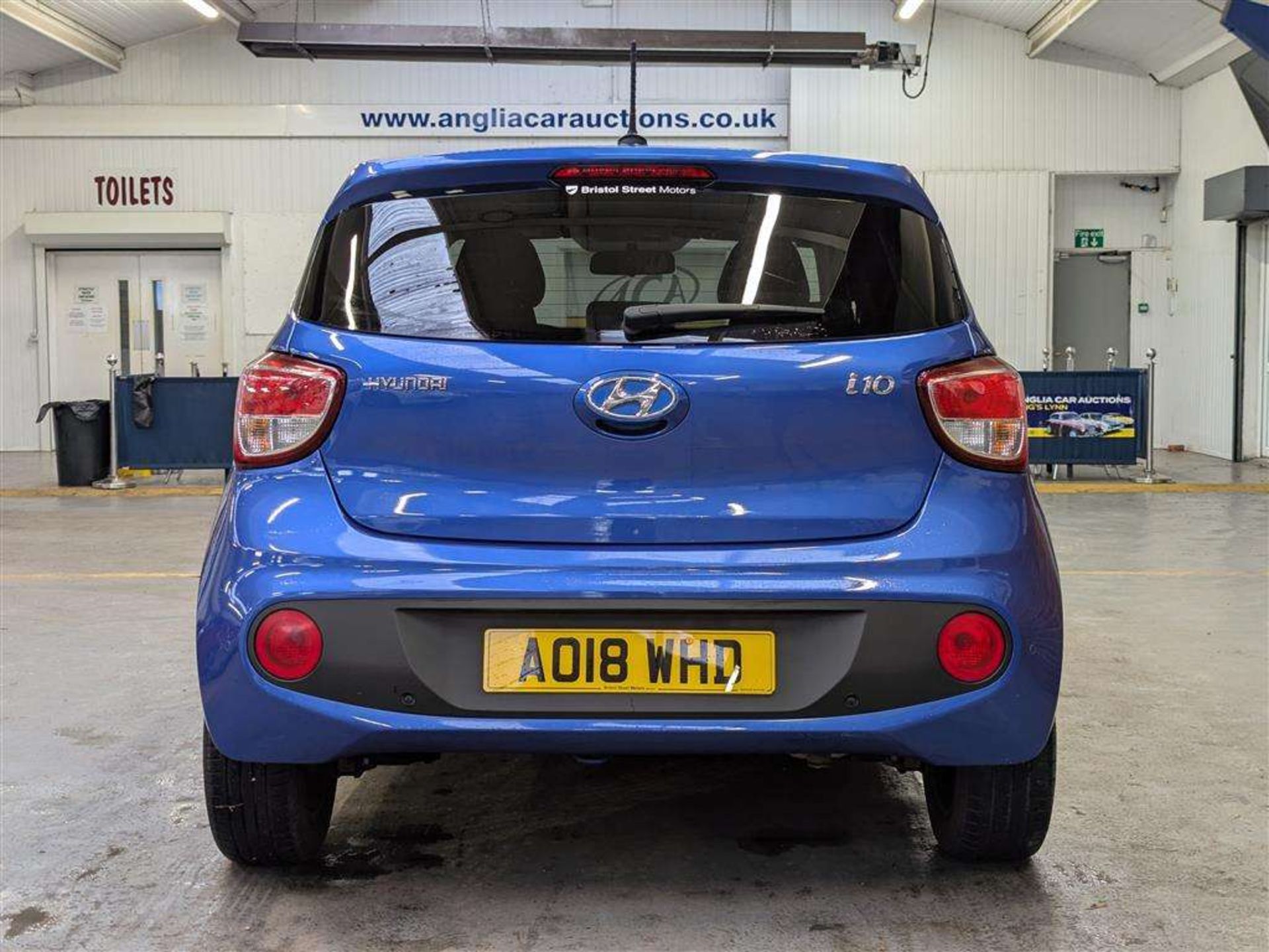 2018 HYUNDAI I10 PREMIUM SE - Image 3 of 27