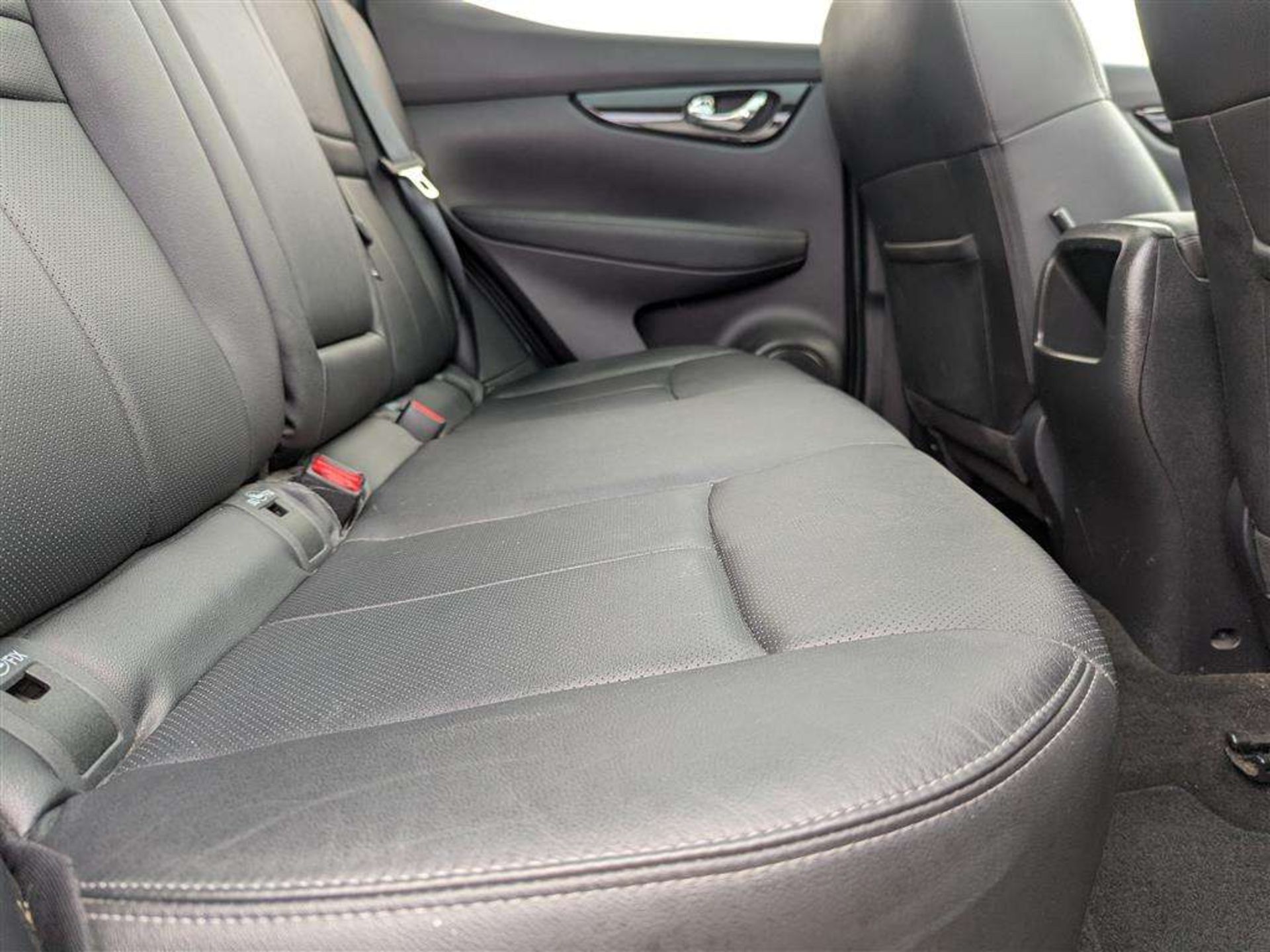 2017 NISSAN QASHQAI TEKNA DCI - Image 18 of 28