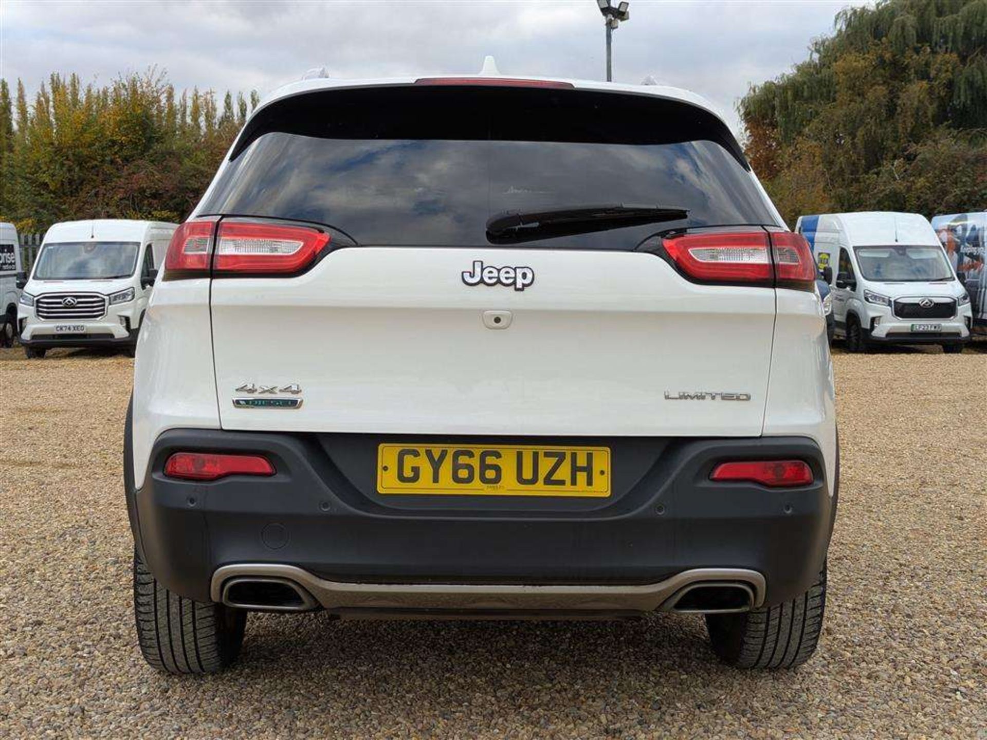 2016 JEEP CHEROKEE LIMITED M-JET II - Image 3 of 26