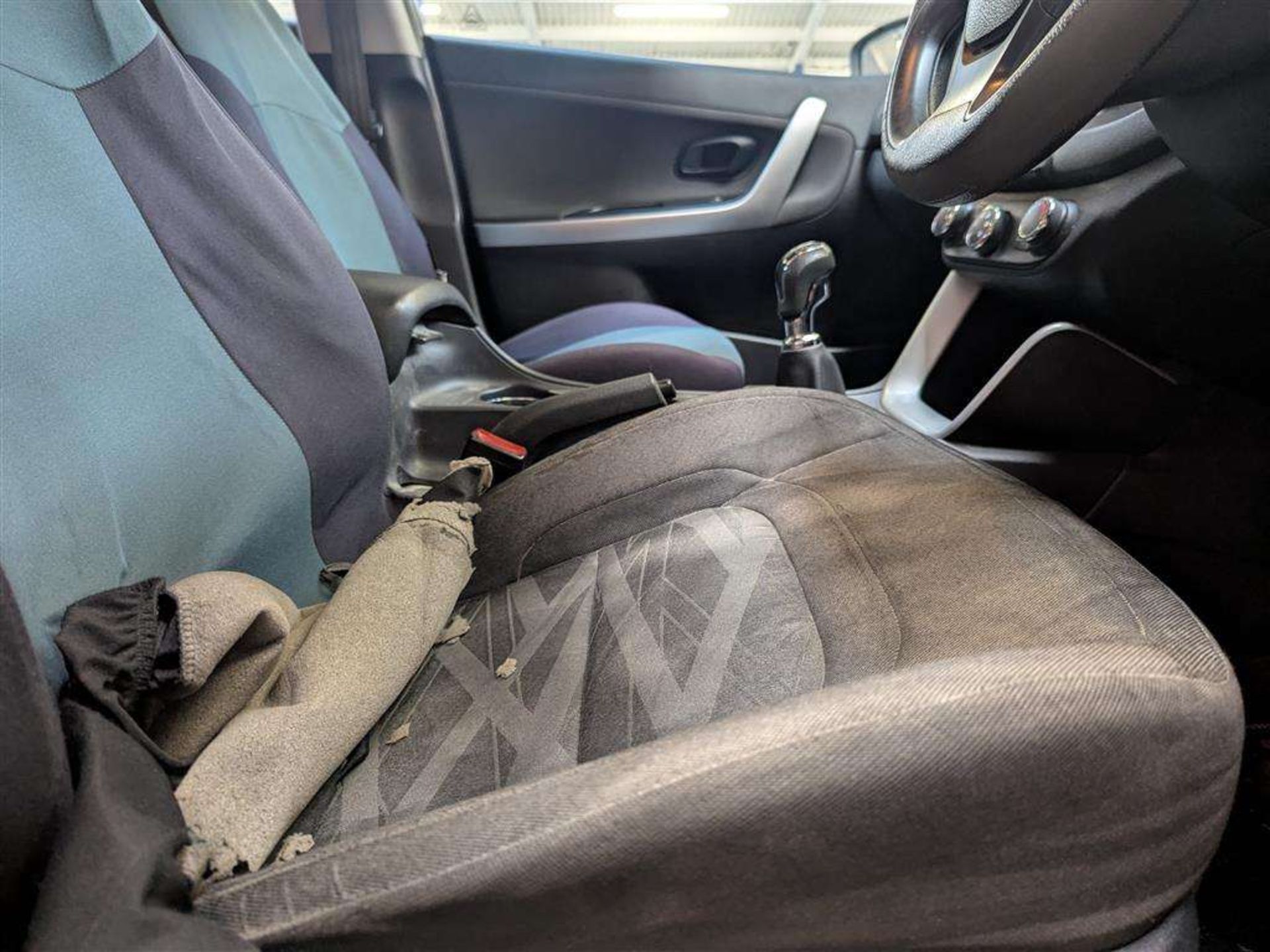 2012 KIA CEED 1 ECODYNAMICS CRDI - Image 16 of 30