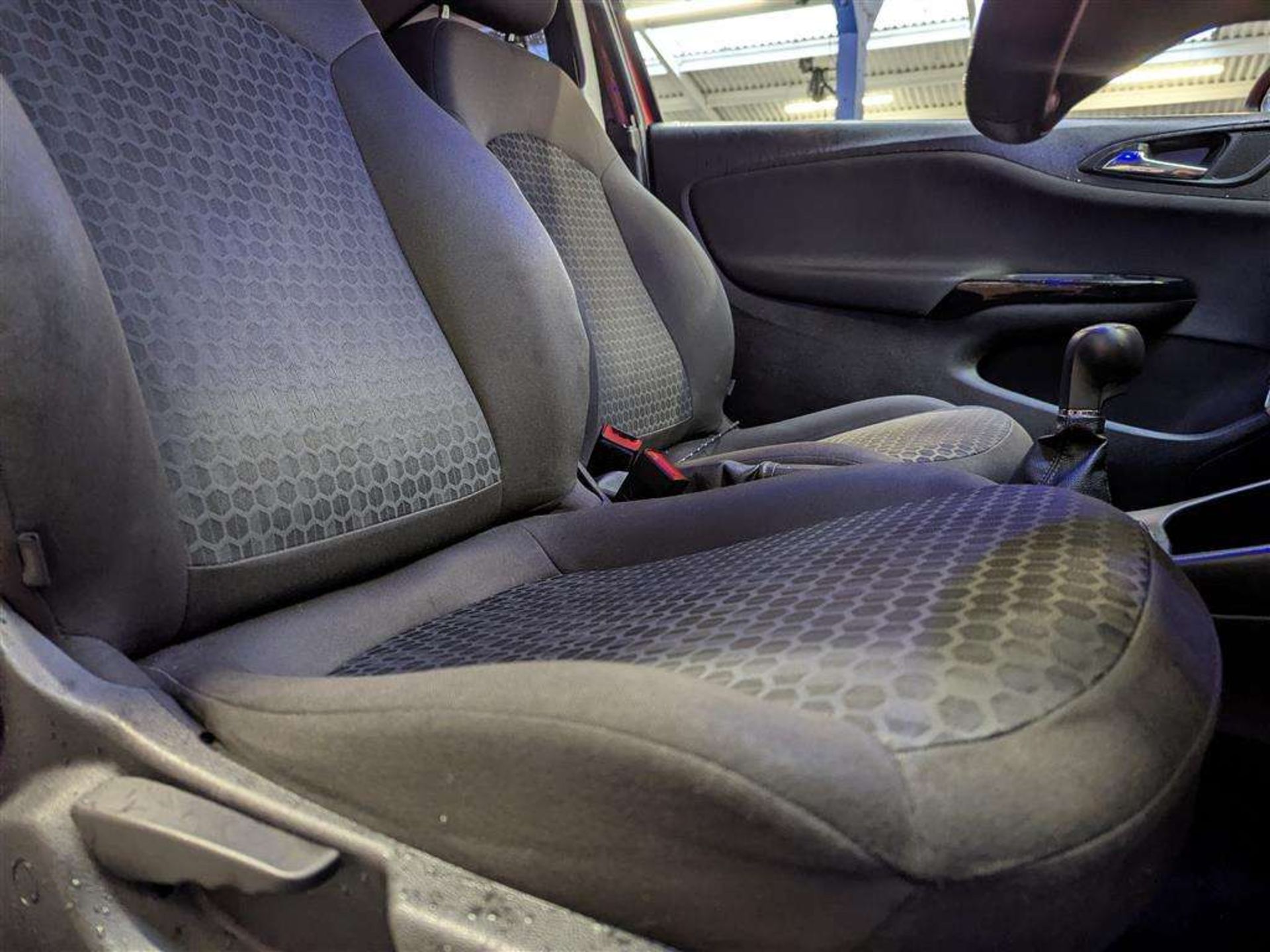 2015 VAUXHALL CORSA STING - Image 15 of 29