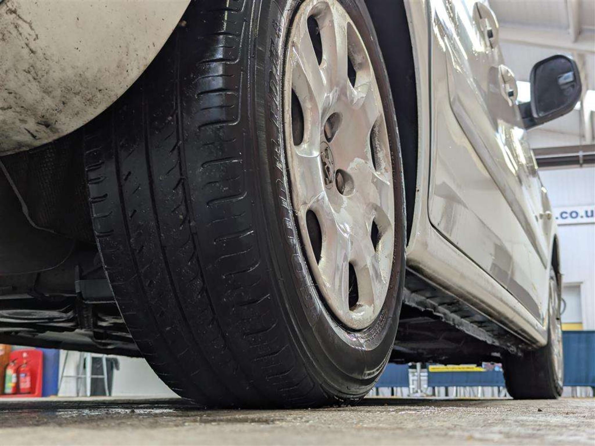 2011 PEUGEOT PARTNER TEPEE S E-HDI S-A - Image 18 of 29