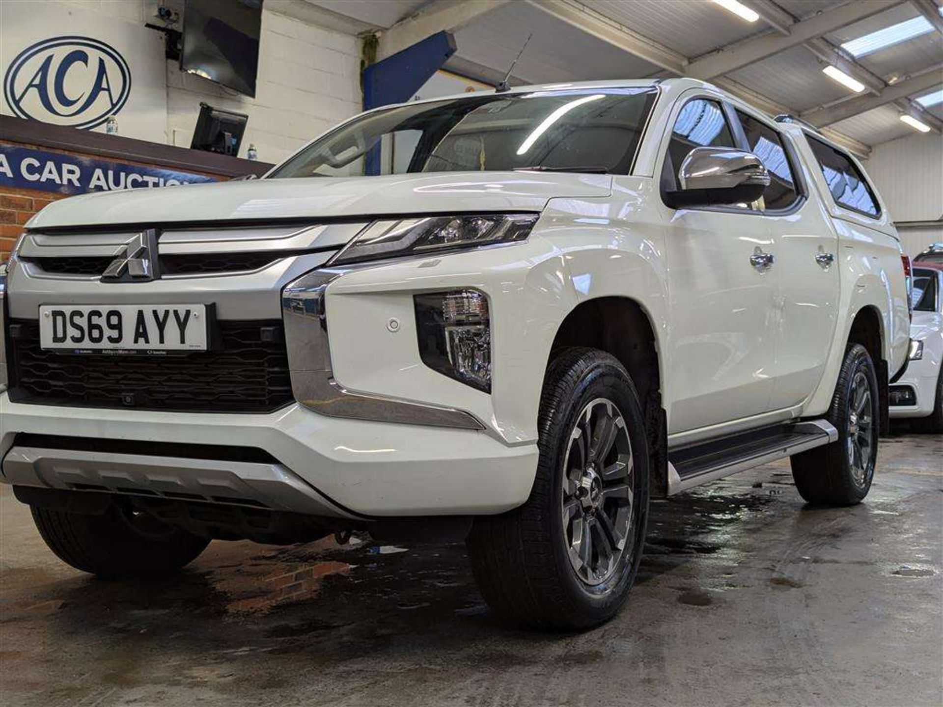 2019 MITSUBISHI L200 BARBARIAN X DI-D AUT - Image 10 of 30