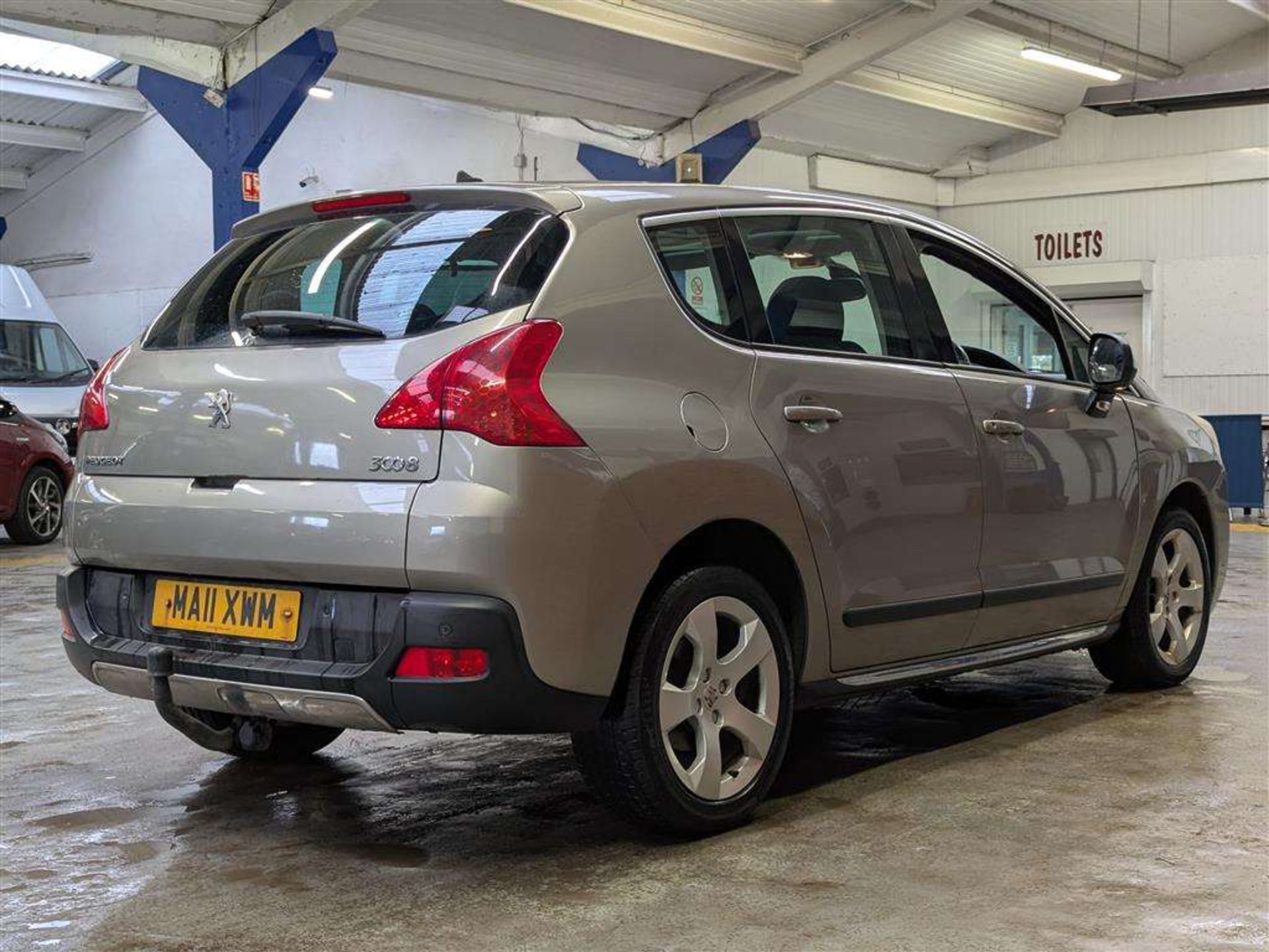 2011 PEUGEOT 3008 EXCLUSIVE HDI - Image 4 of 30