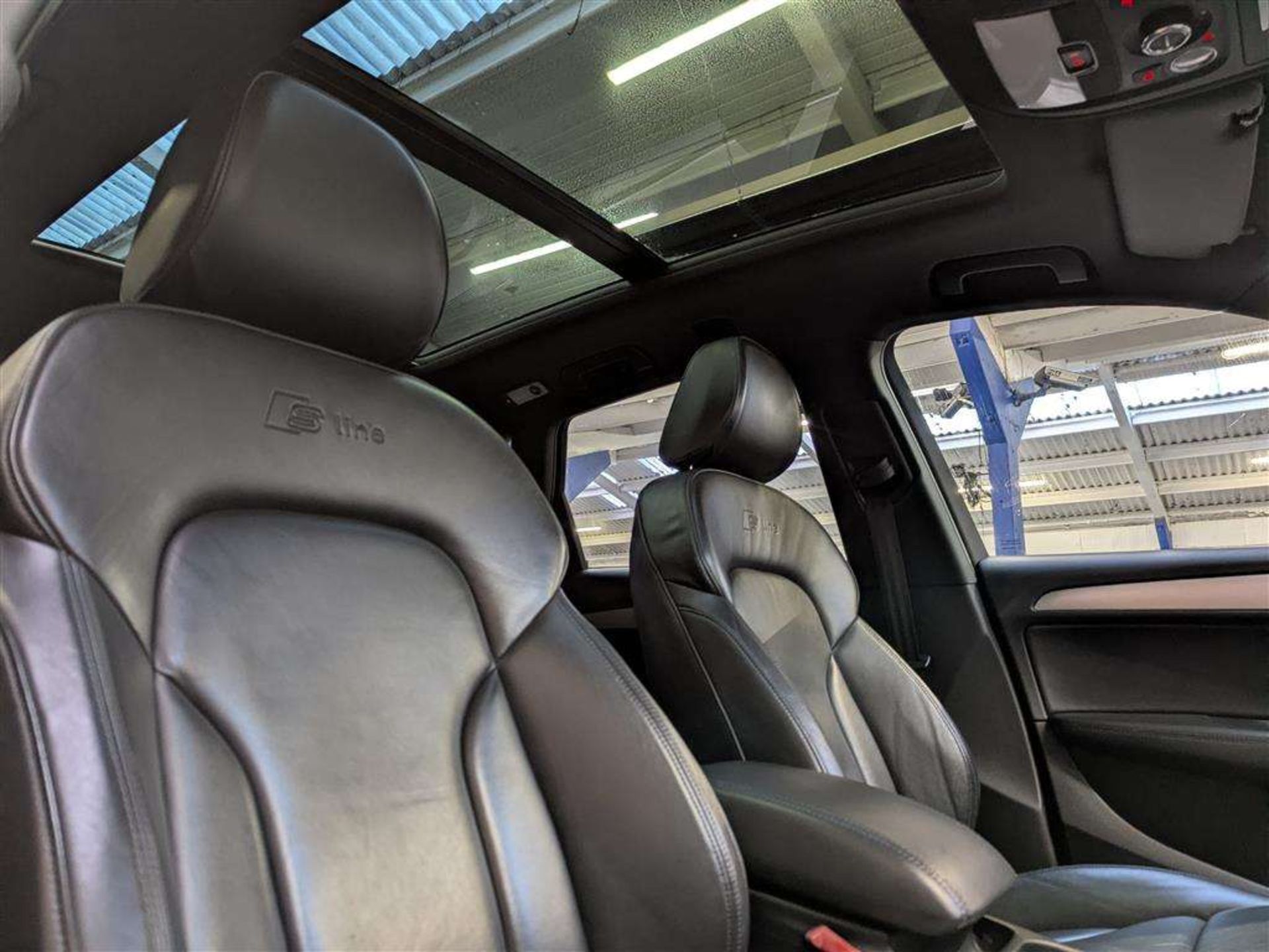 2013 AUDI Q5 S LINE PLUS TDI QUATTR - Image 17 of 30