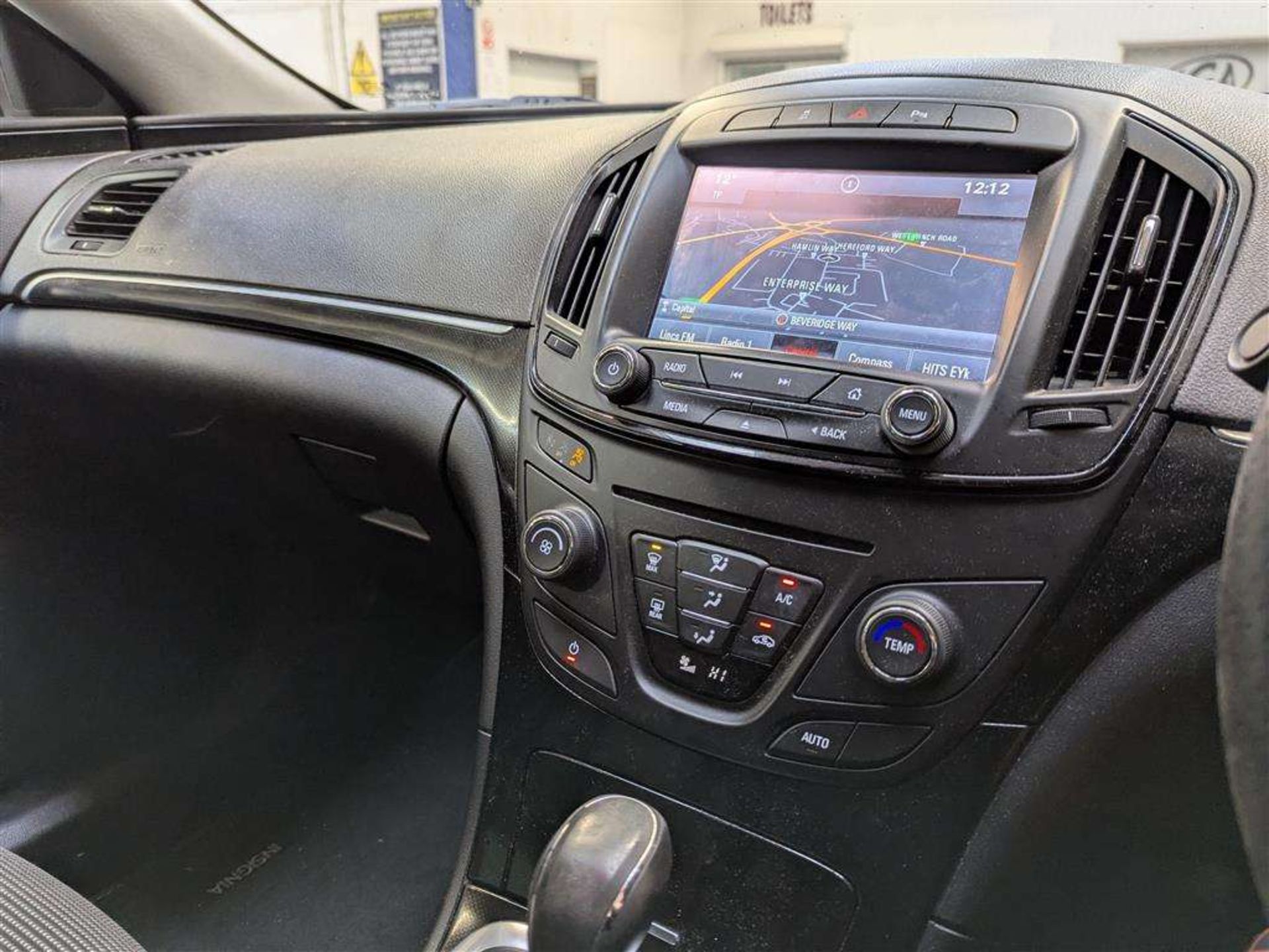 2016 VAUXHALL INSIGNIA SRI NAV CDTI AUT - Image 17 of 30