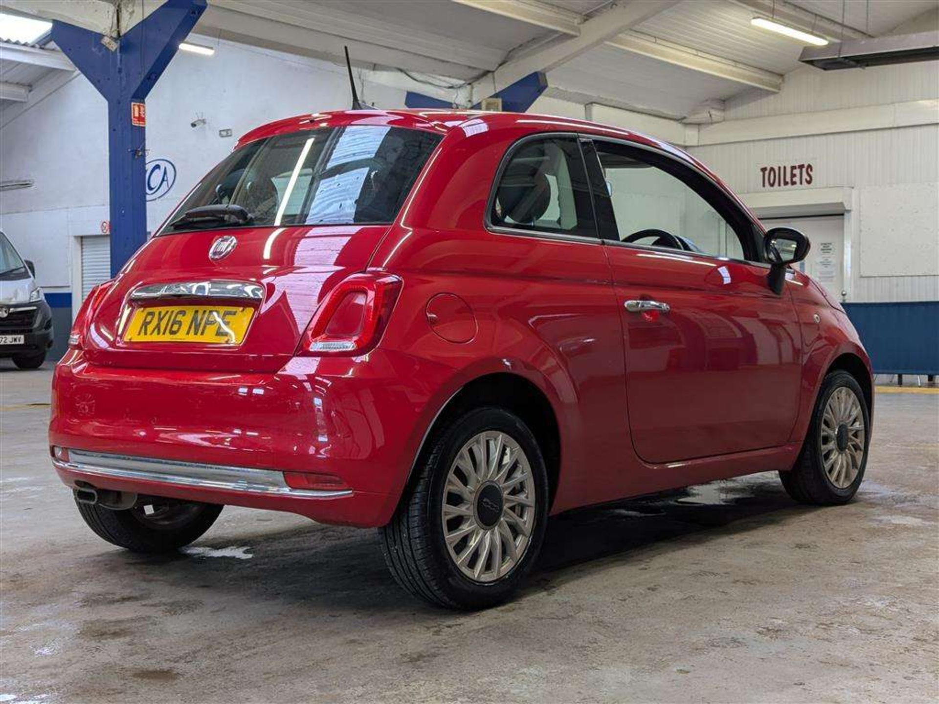 2016 FIAT 500 LOUNGE - Image 6 of 28