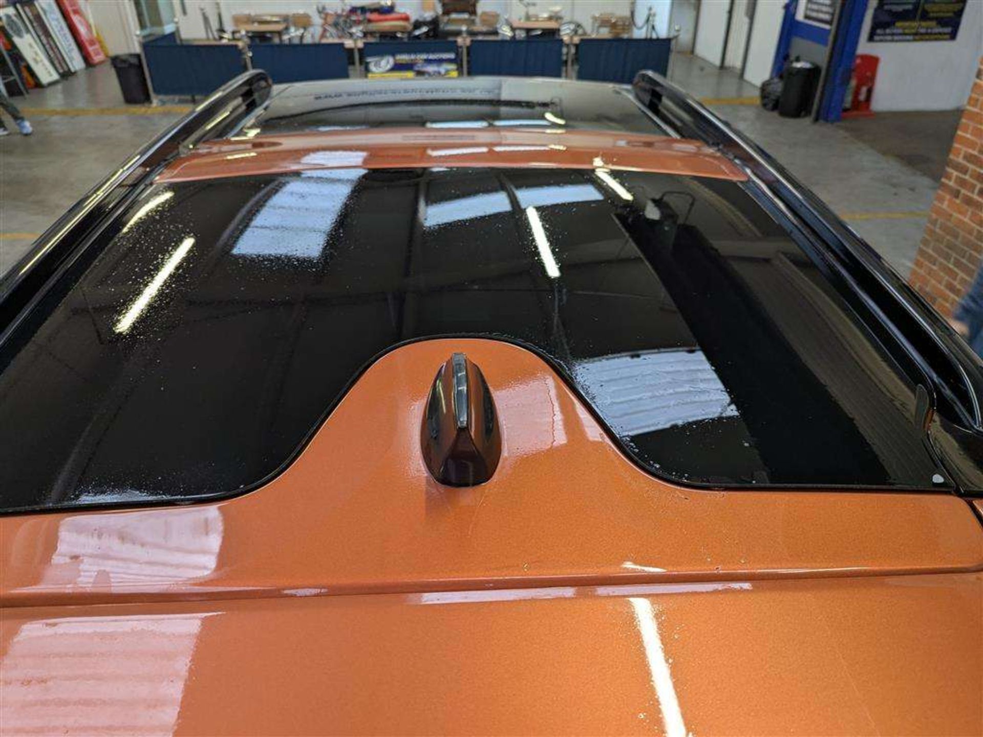 2016 LAND ROVER DISCOVERY LUXURY HSE TD6 - Image 27 of 46