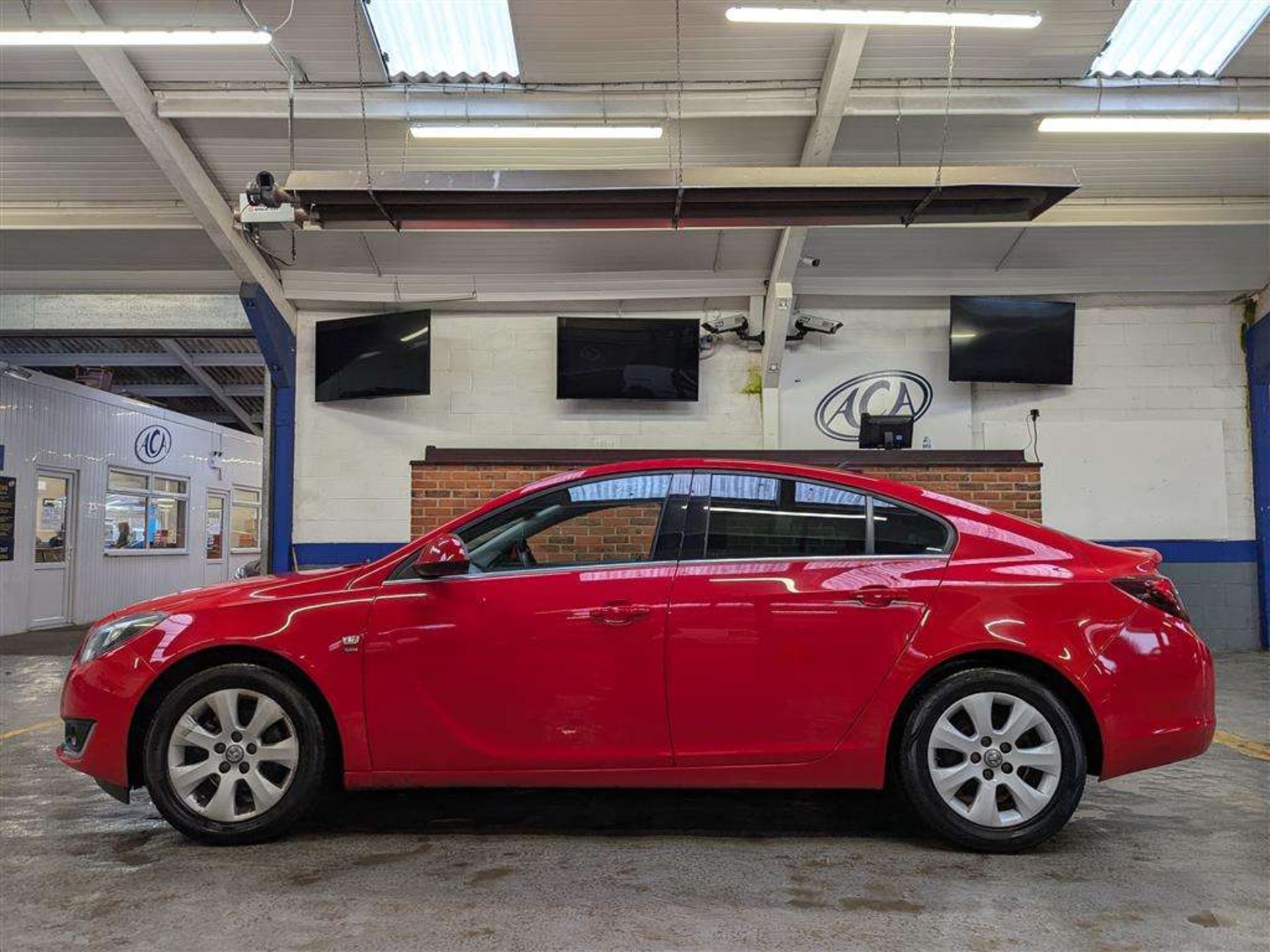 2016 VAUXHALL INSIGNIA SRI NAV CDTI AUT - Image 2 of 30
