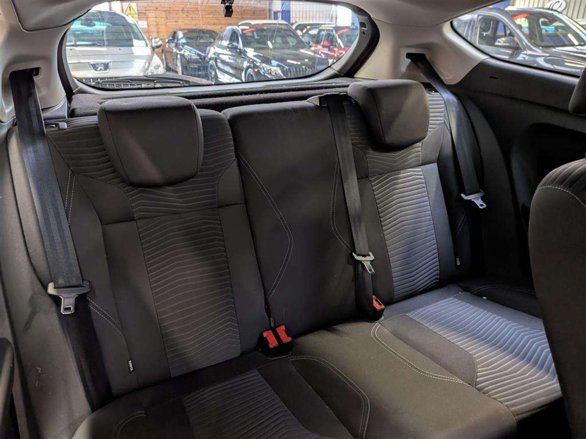 2016 FORD FIESTA ZETEC - Image 16 of 28