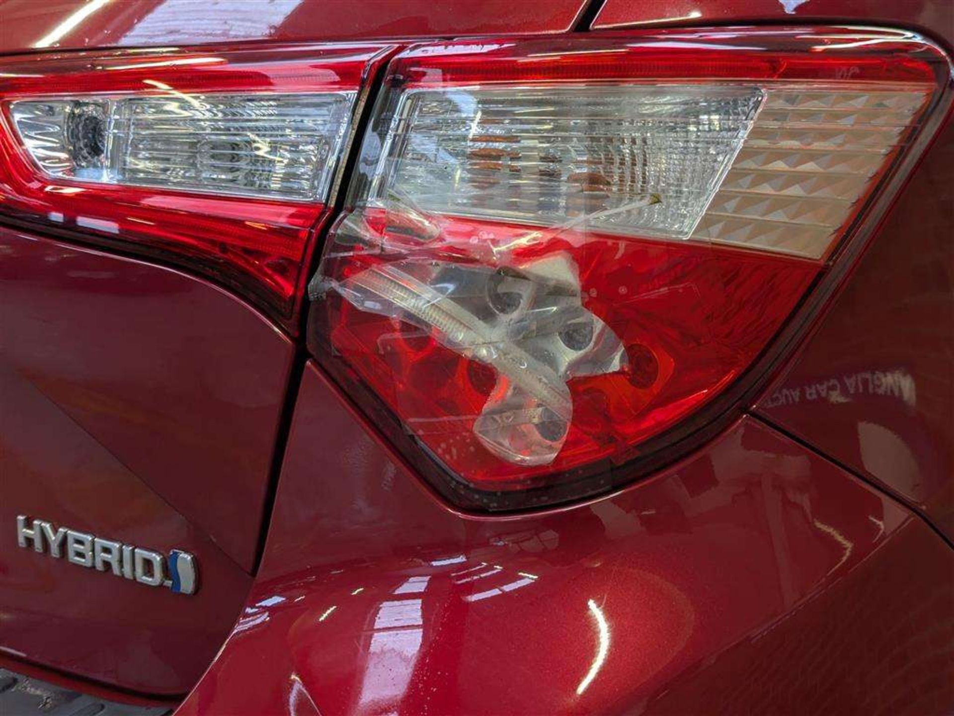 2017 TOYOTA YARIS EXCEL HYBRID VVT-I - Image 25 of 28