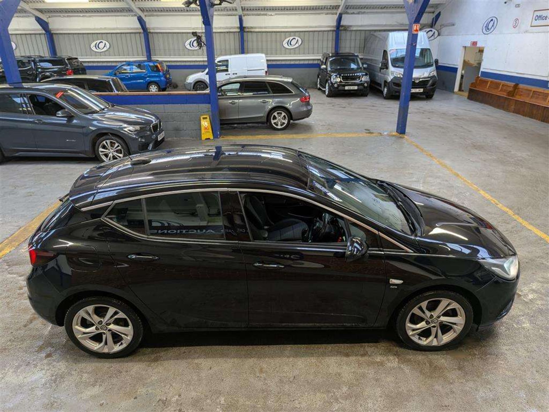 2017 VAUXHALL ASTRA SRI - Image 26 of 27
