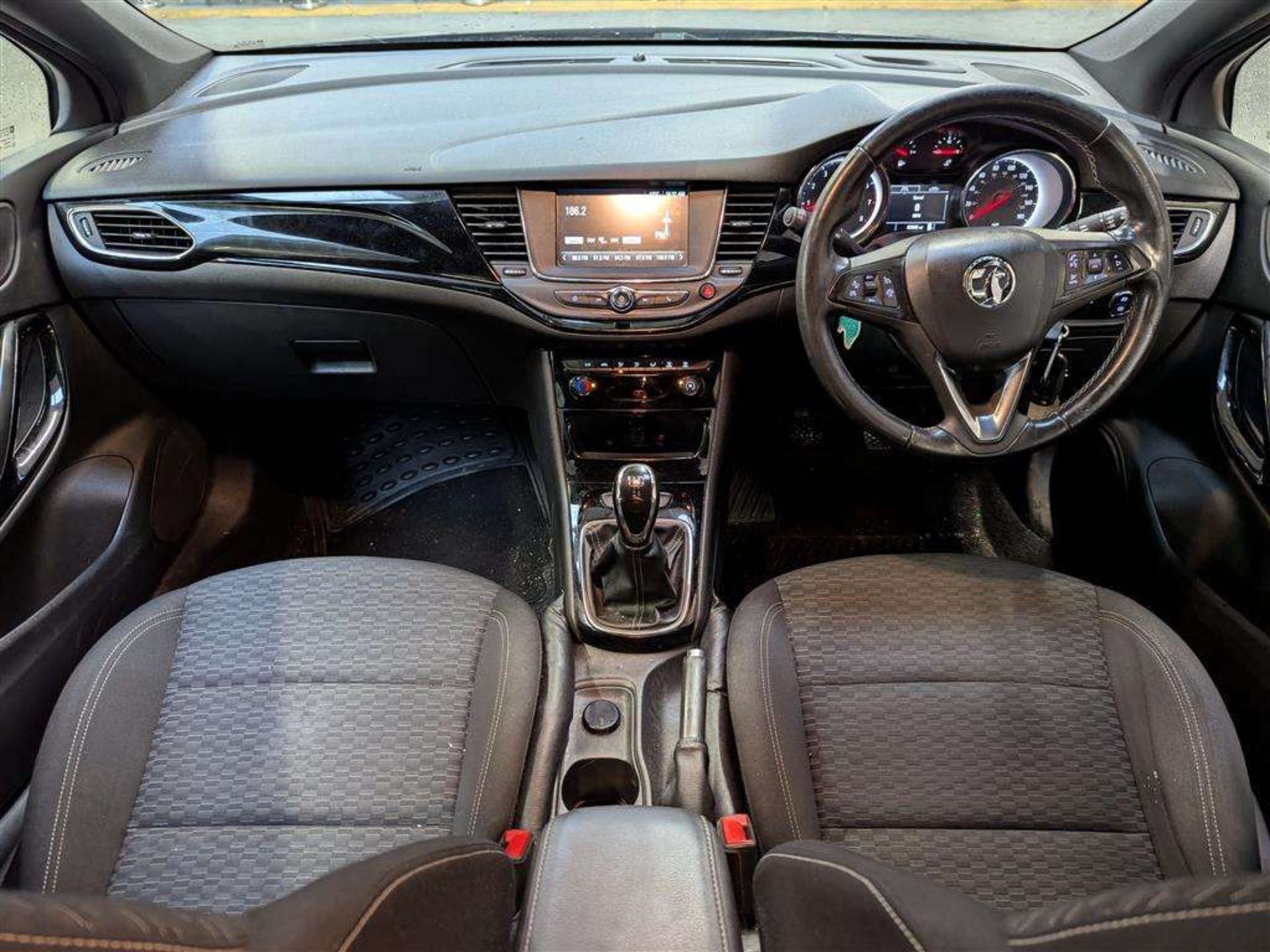 2017 VAUXHALL ASTRA SRI - Image 7 of 27