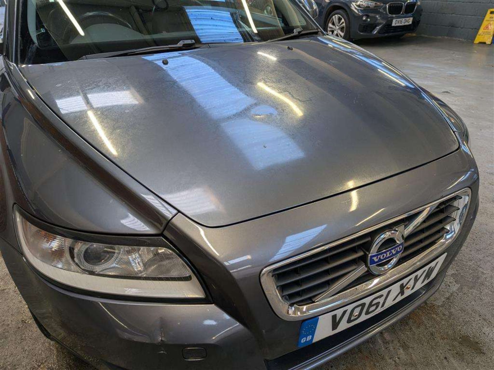 2011 VOLVO V50 SE LUX EDITION D3 - Image 24 of 29