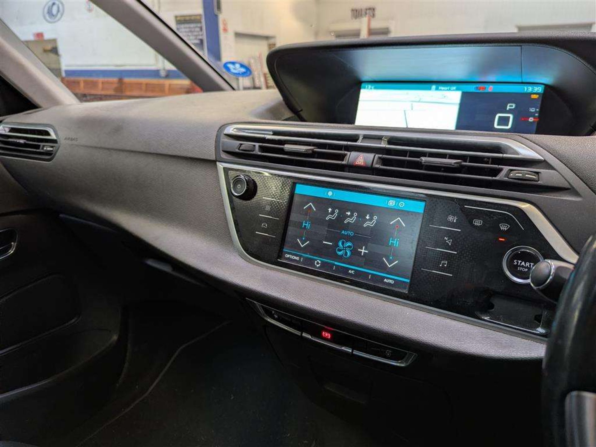 2016 CITROEN C4 GR PICASSO FLR BLUEHDI - Image 46 of 49