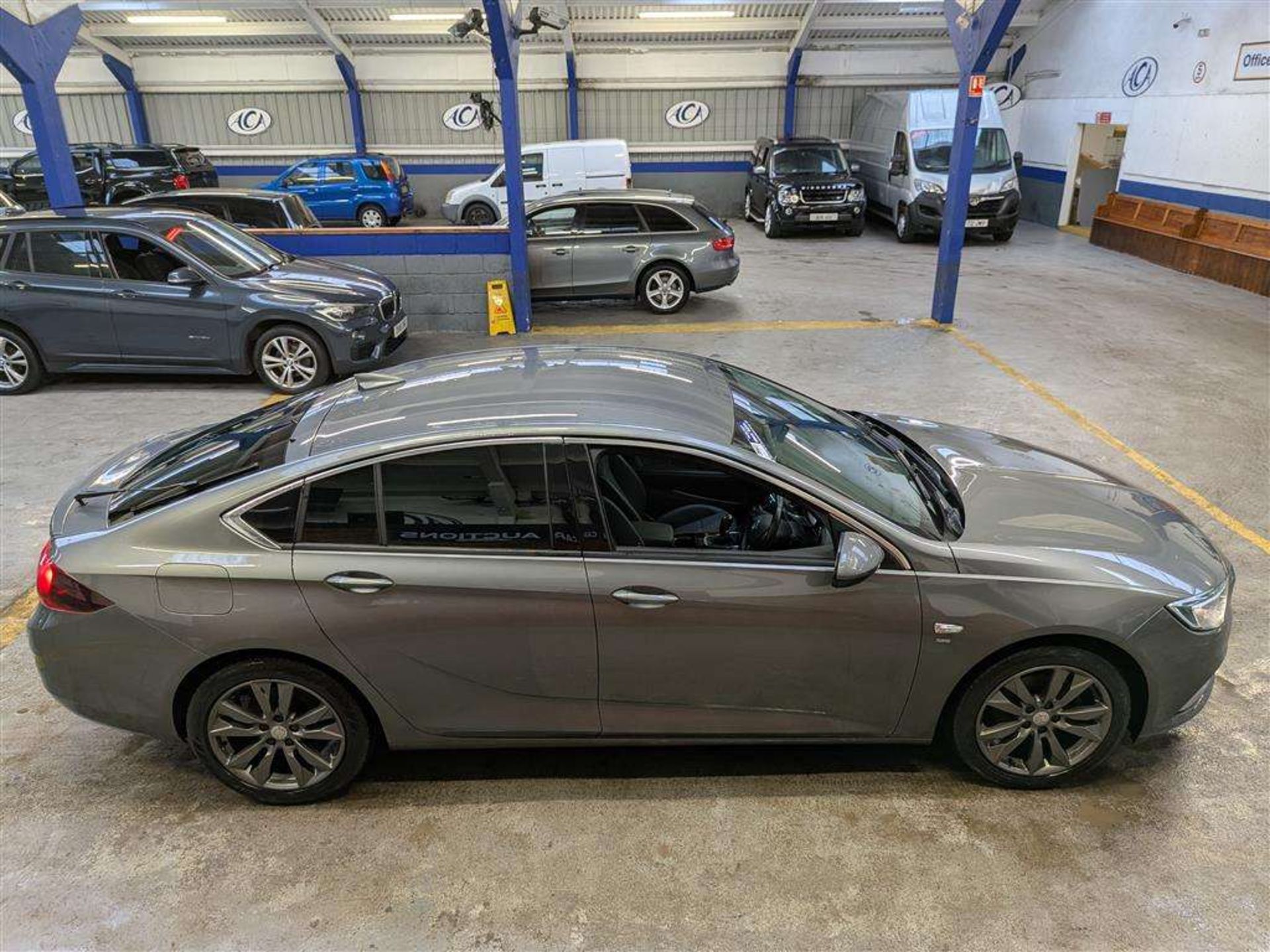 2018 VAUXHALL INSIGNIA SRI TURBO - Image 39 of 53