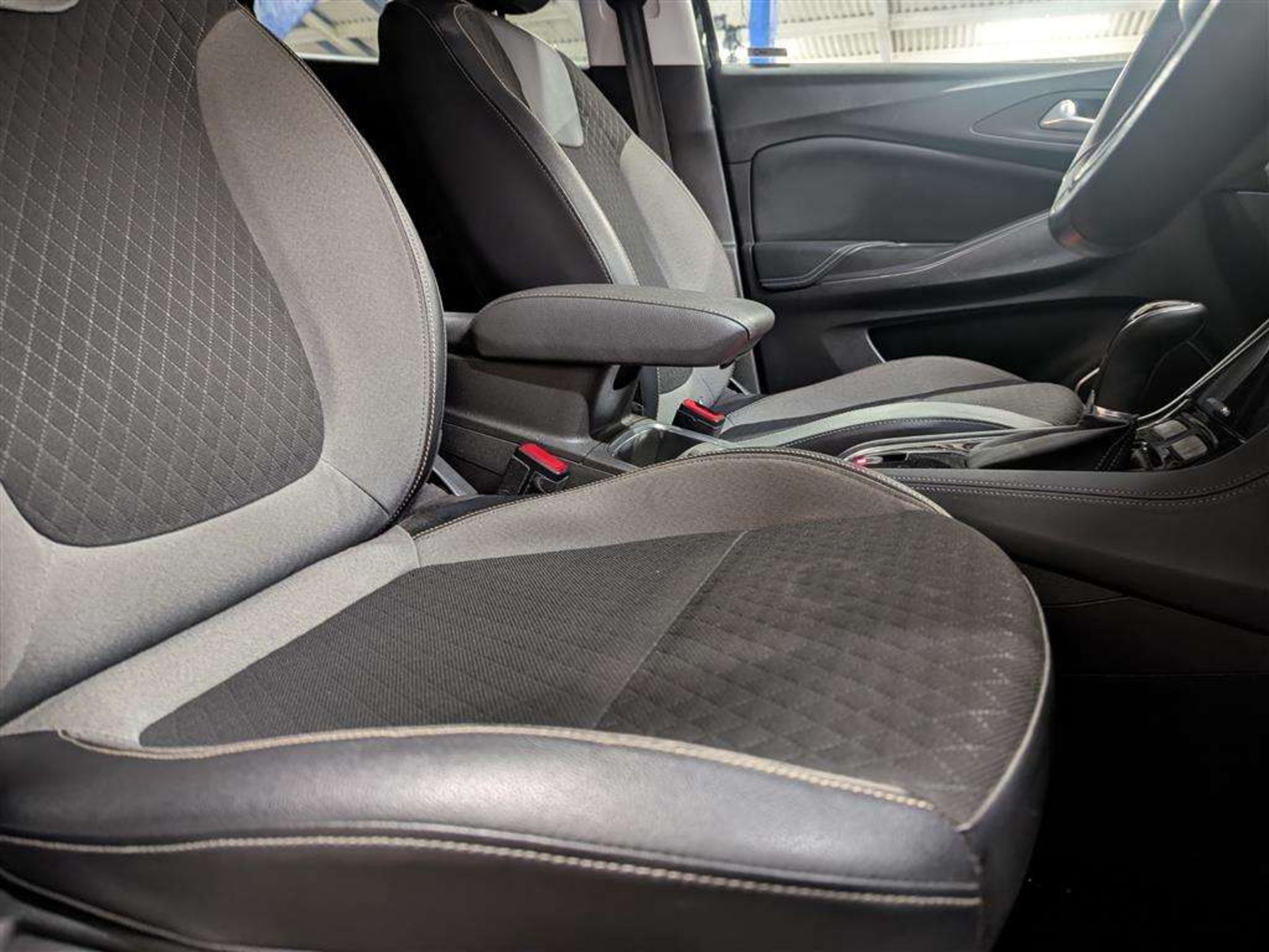 2018 VAUXHALL GRANDLAND X SPORT NAV T D - Image 16 of 28