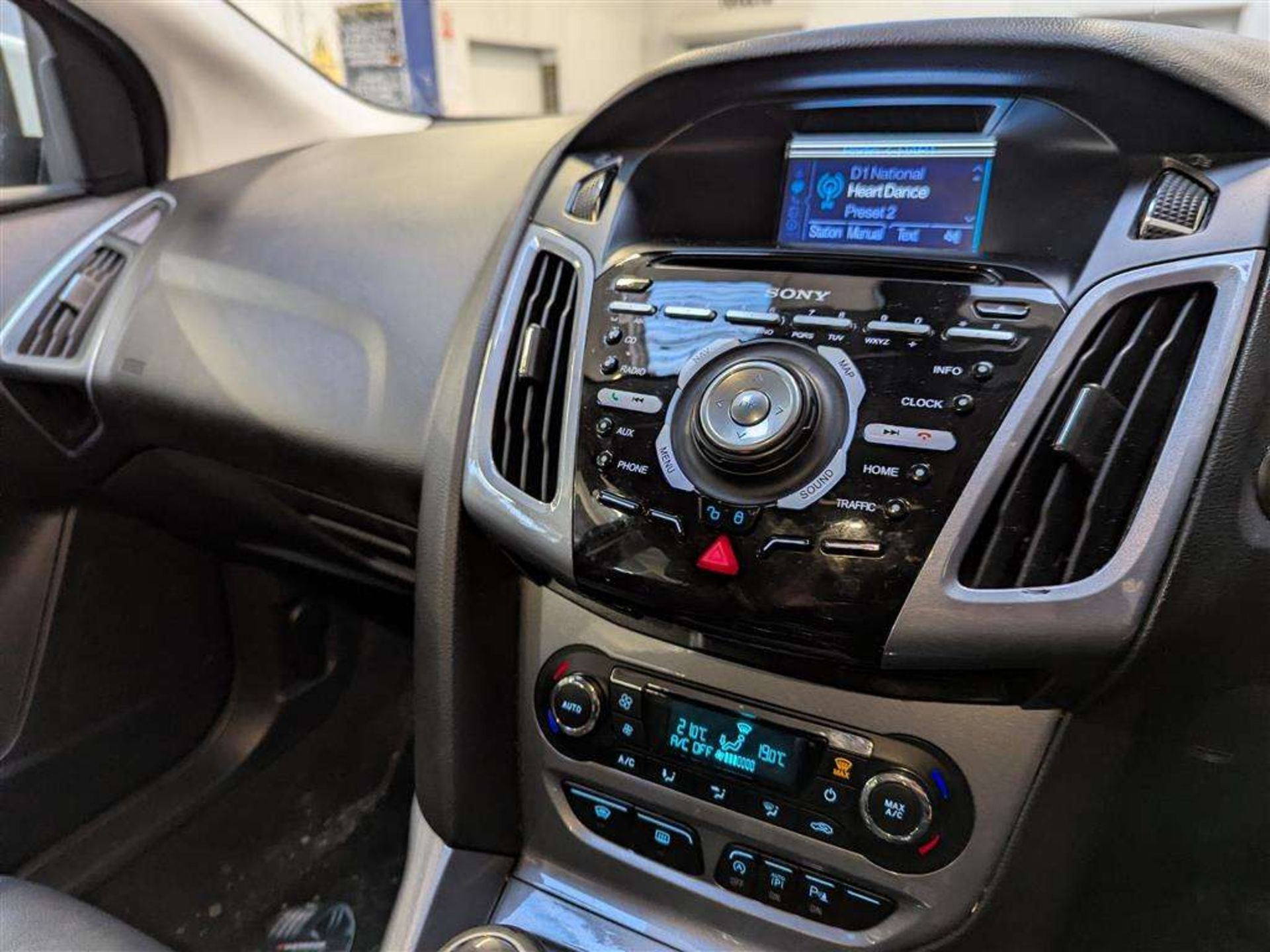 2014 FORD FOCUS TITANIUM X TDCI - Image 12 of 29