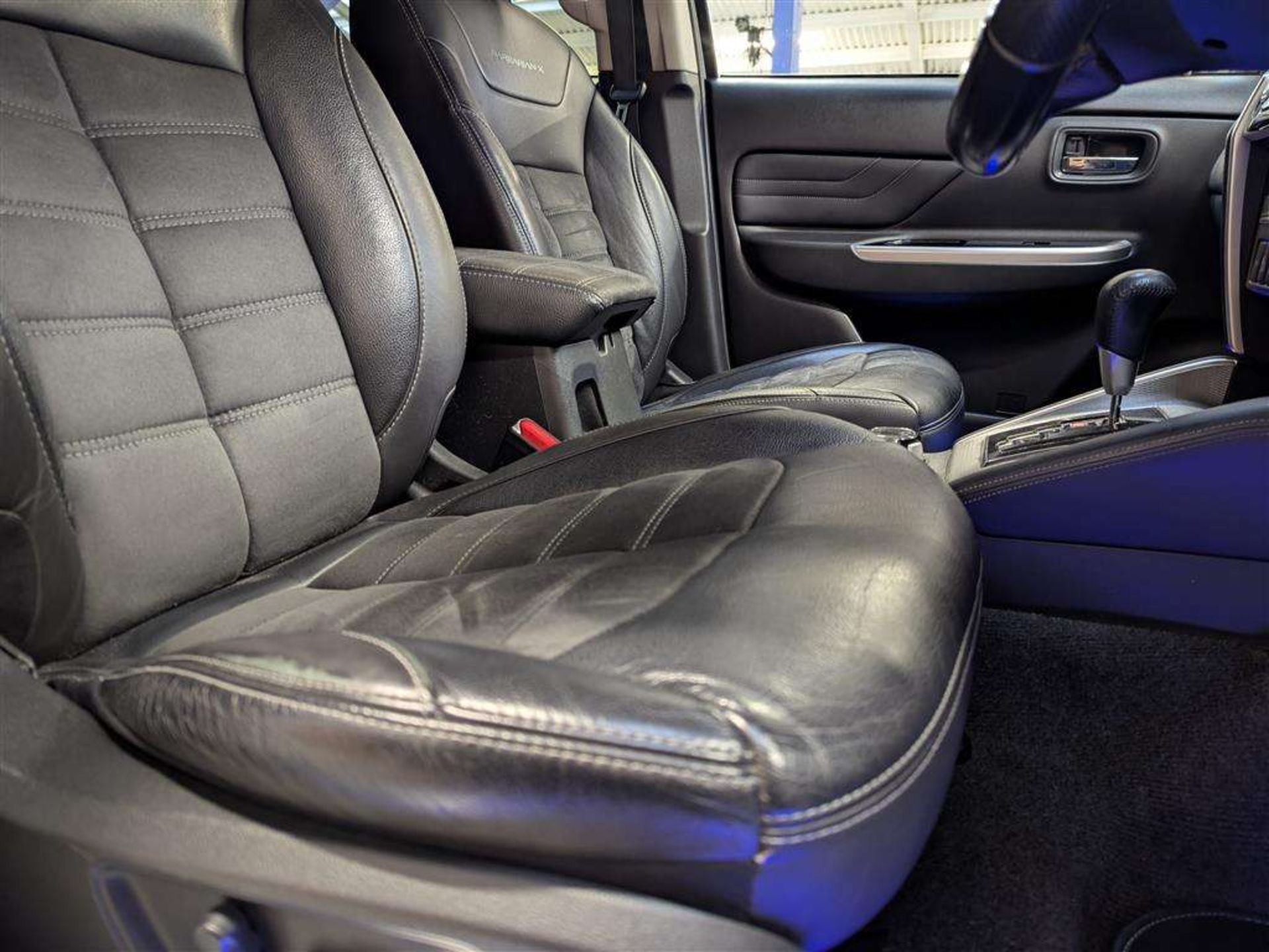 2019 MITSUBISHI L200 BARBARIAN X DI-D AUT - Image 16 of 30