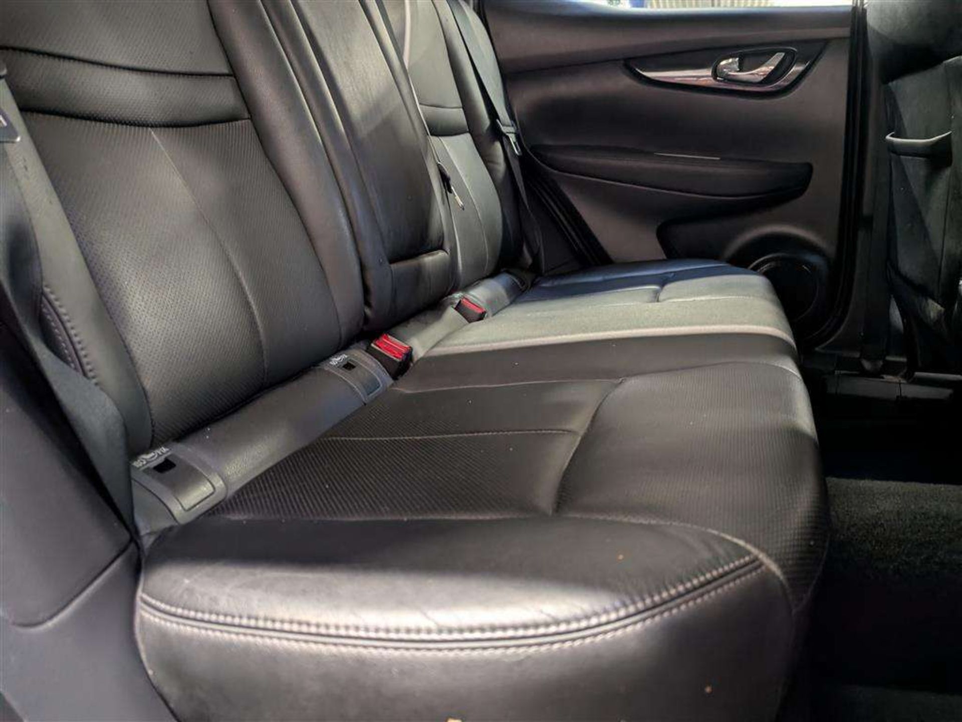 2014 NISSAN QASHQAI TEKNA DCI - Image 16 of 28