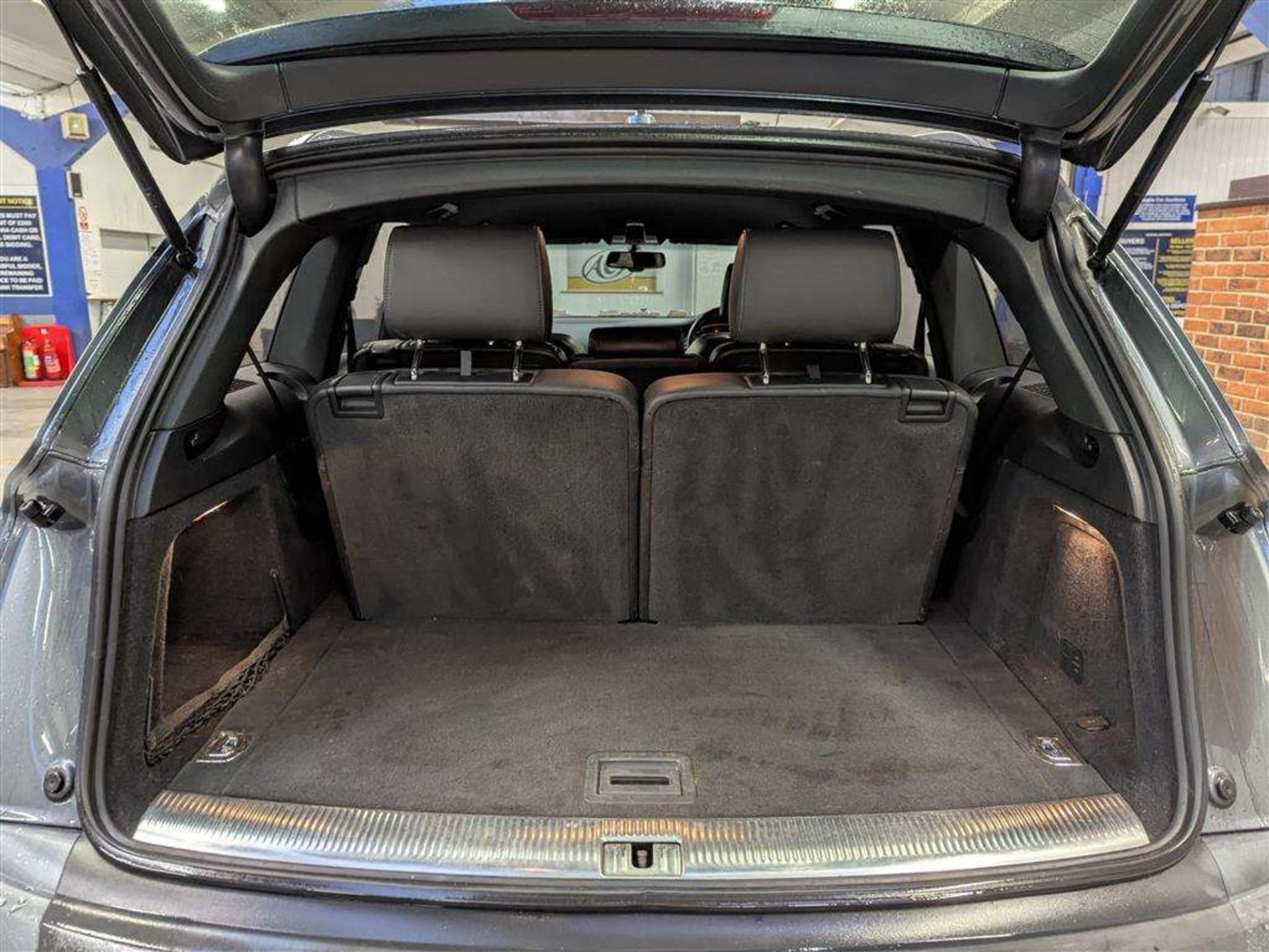 2013 AUDI Q7 S LINE + TDI QUATTRO AUTO - Image 6 of 47