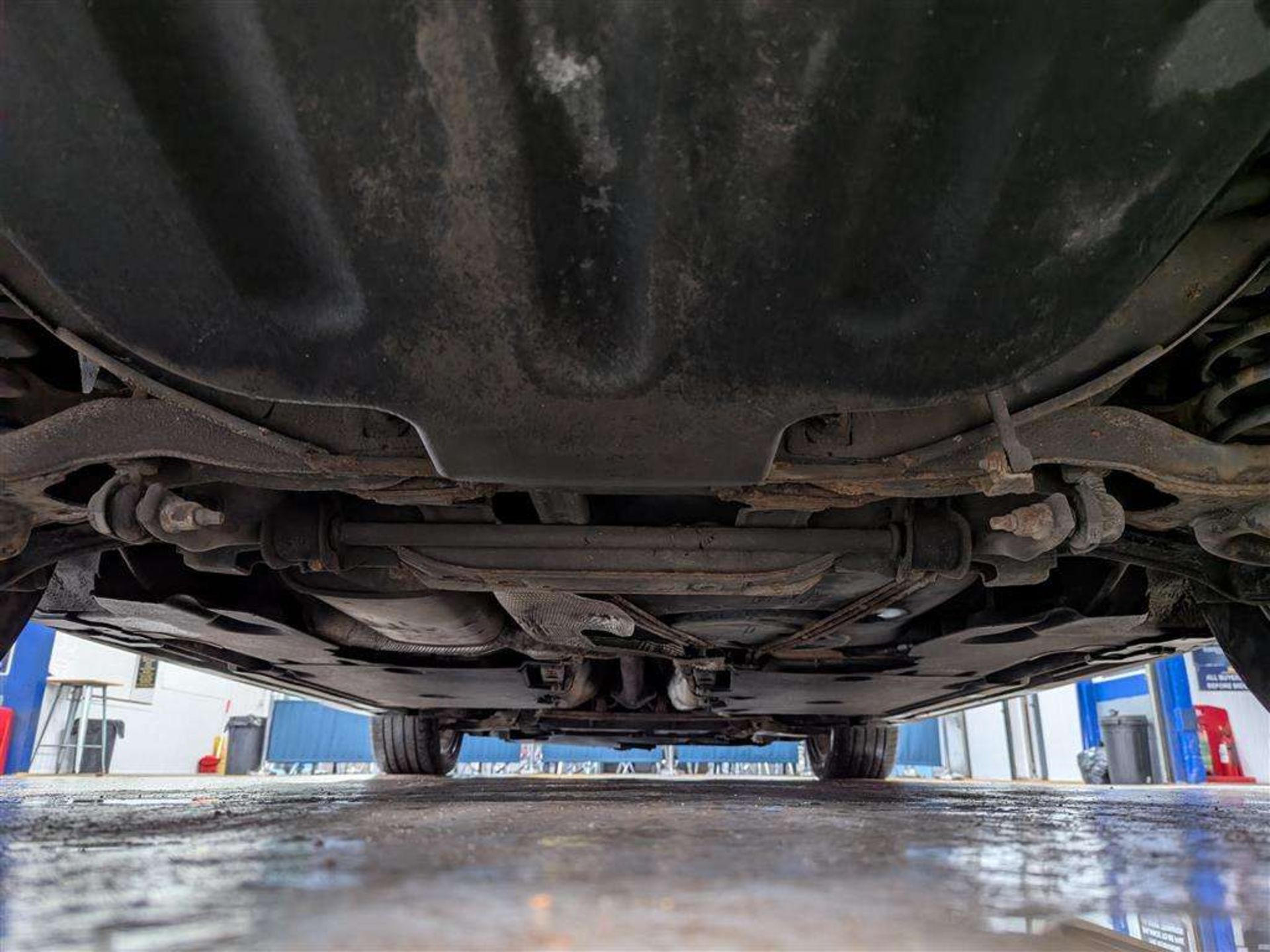 2015 VOLVO V40 CROSS COUNTRY LUX NAV - Image 19 of 30