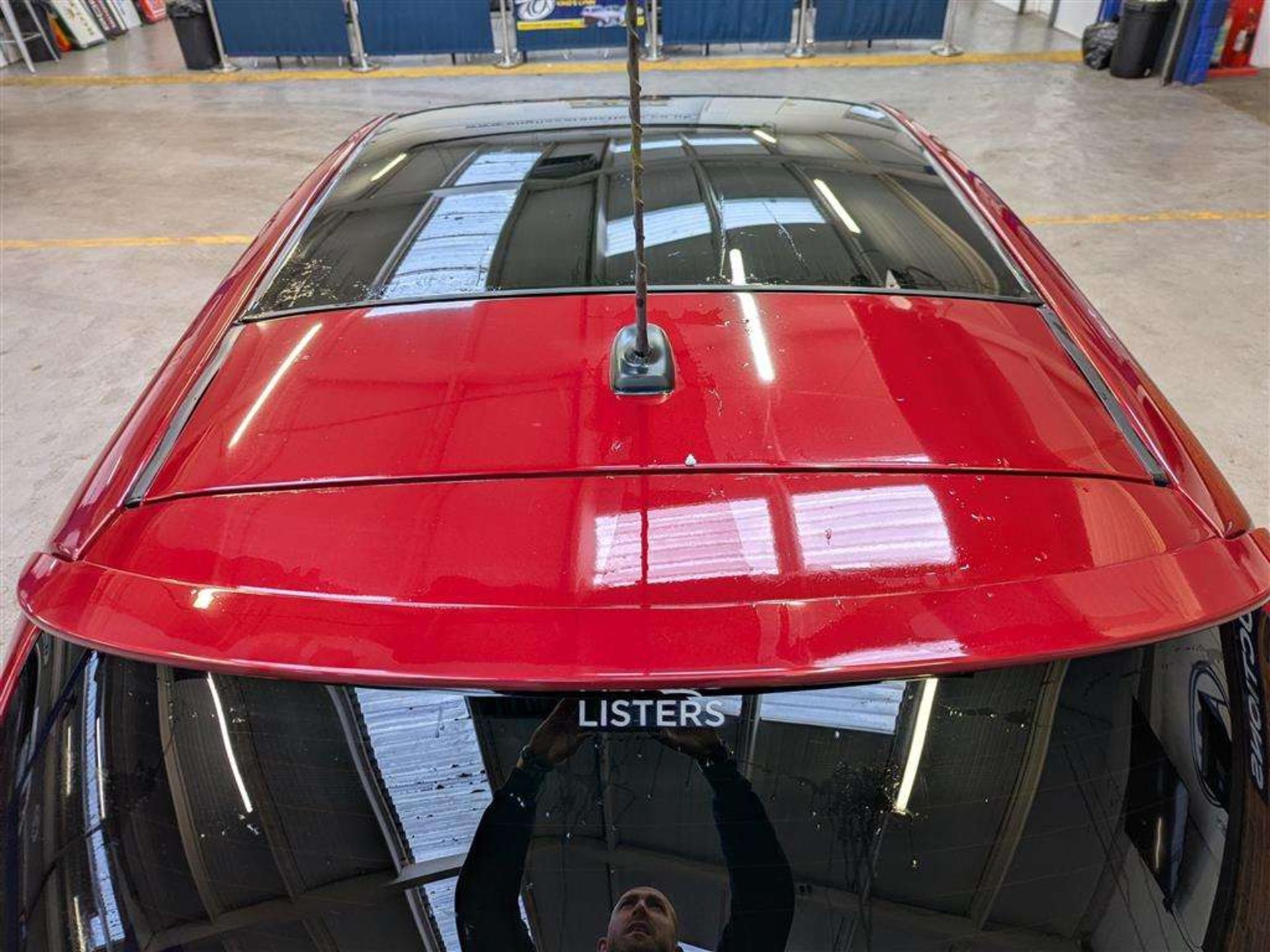 2017 TOYOTA YARIS EXCEL HYBRID VVT-I - Image 8 of 28