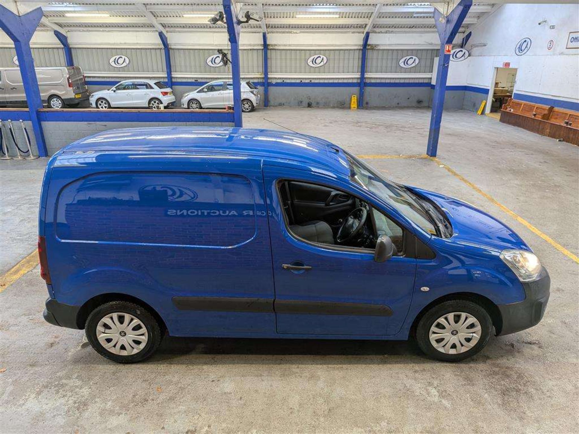 2017 PEUGEOT PARTNER S L1 BLUE HDI - Image 28 of 29