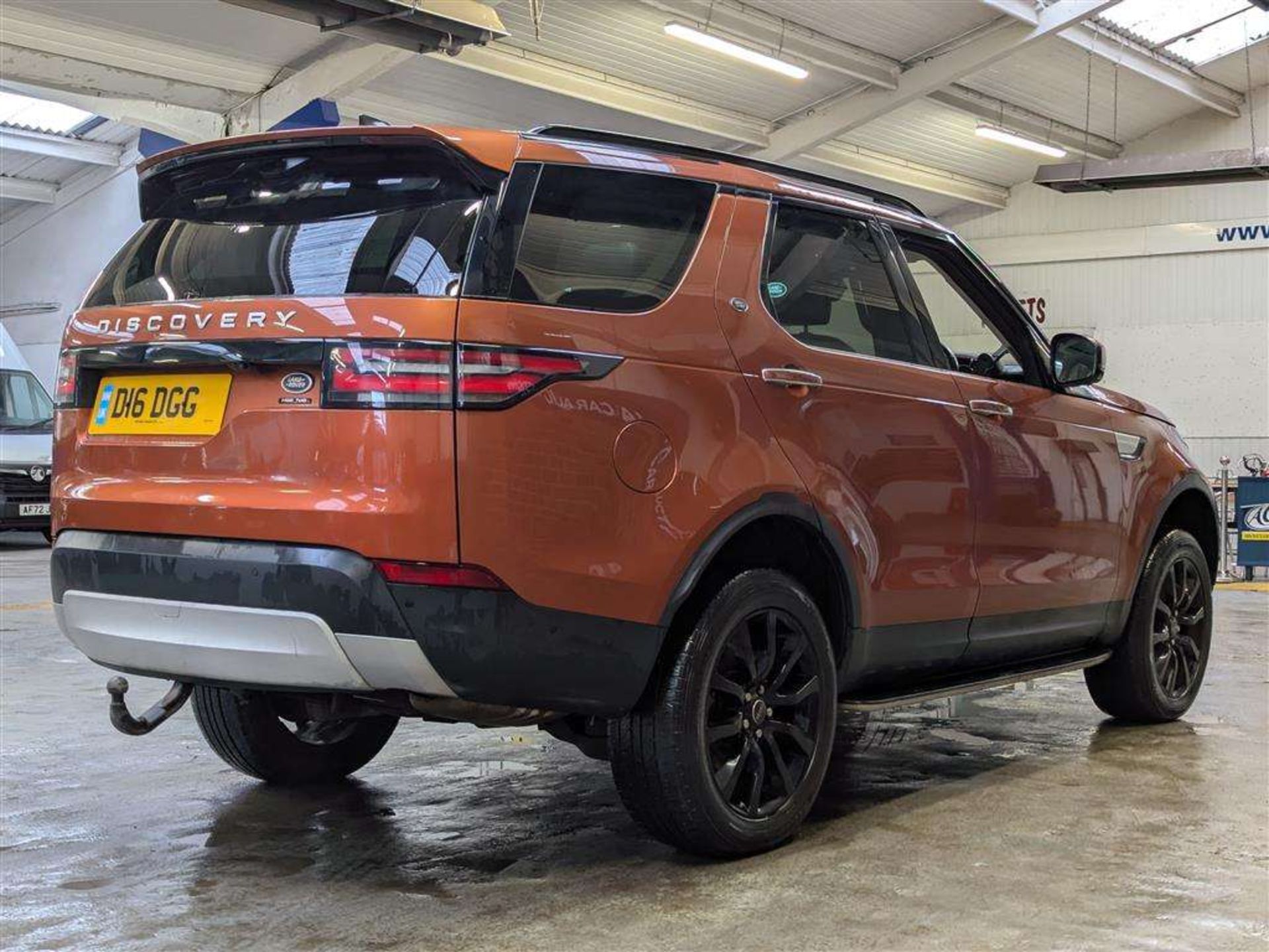 2016 LAND ROVER DISCOVERY LUXURY HSE TD6 - Image 22 of 46