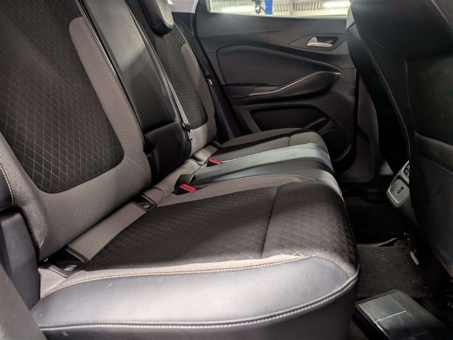 2018 VAUXHALL GRANDLAND X SPORT NAV T D - Image 15 of 28