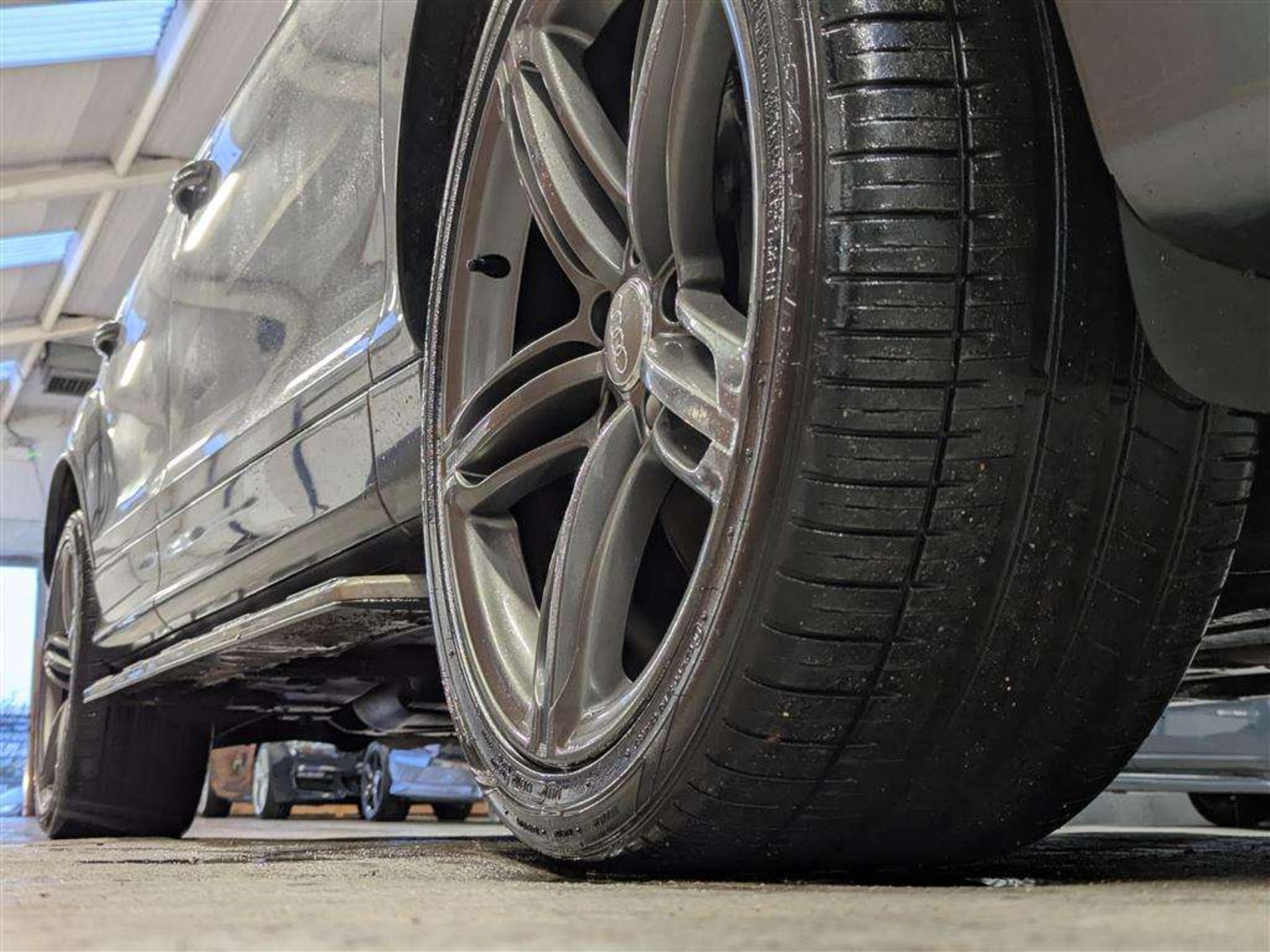 2013 AUDI Q7 S LINE + TDI QUATTRO AUTO - Image 8 of 47