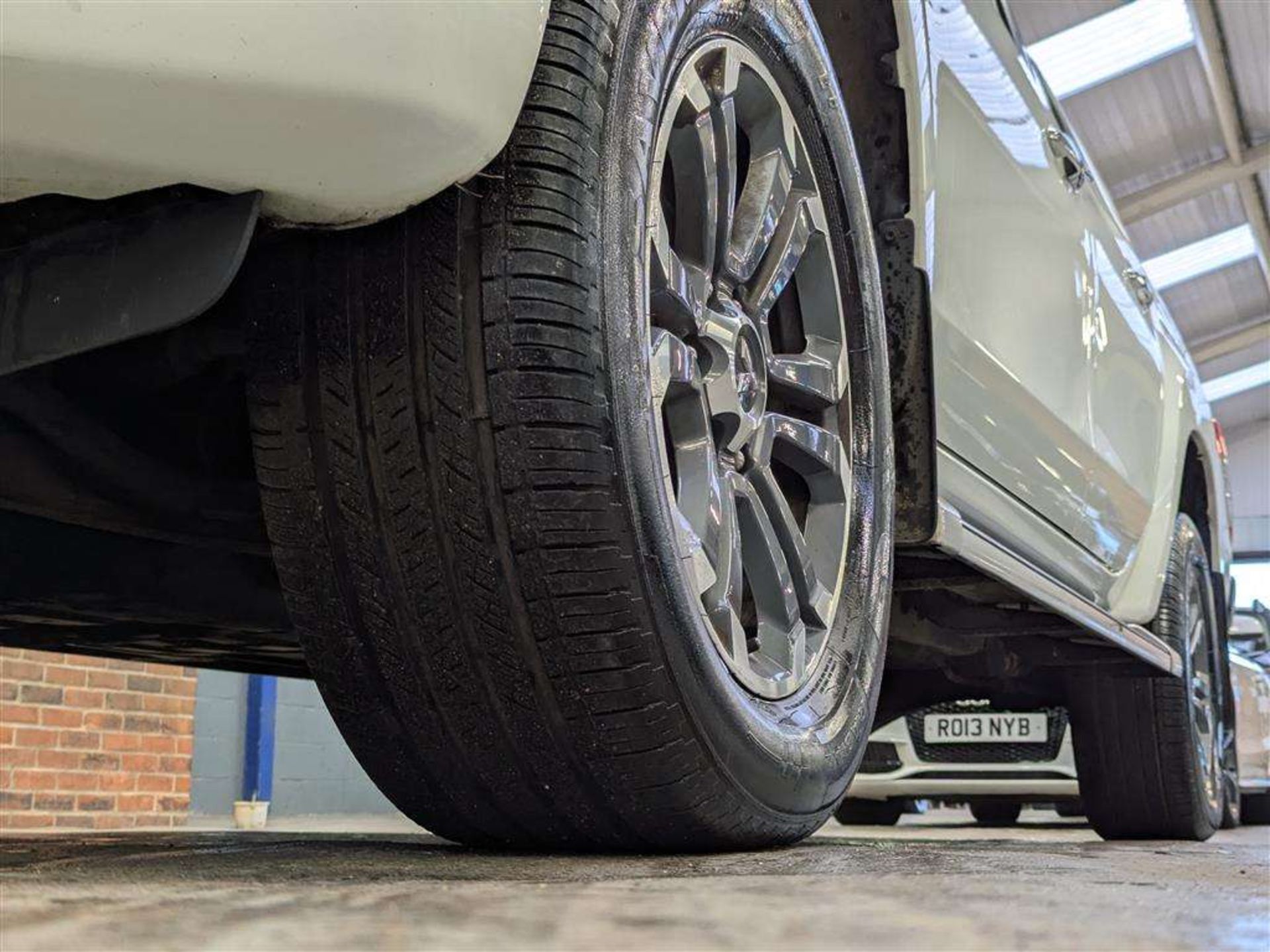 2019 MITSUBISHI L200 BARBARIAN X DI-D AUT - Image 11 of 30