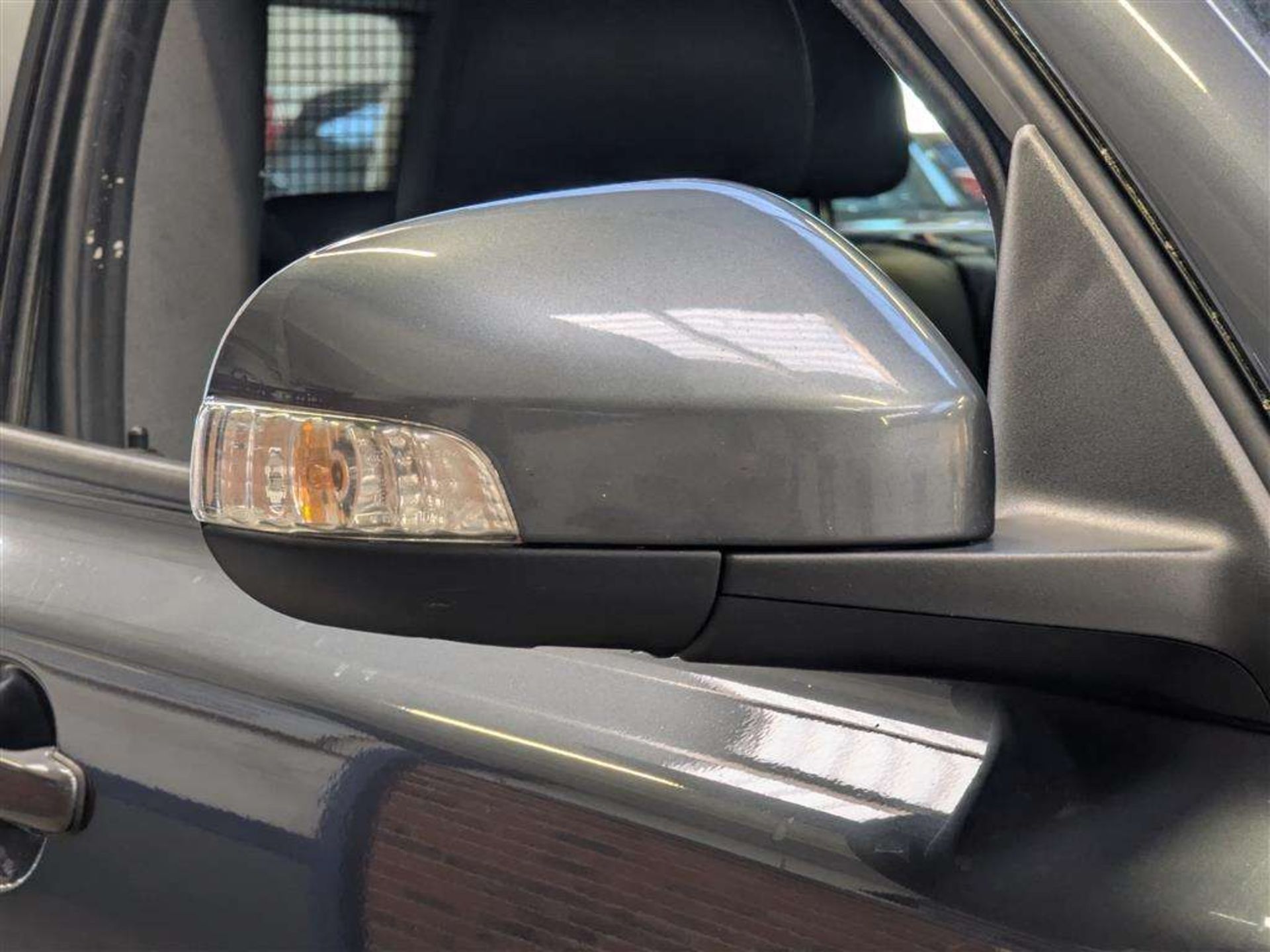 2011 VOLVO V50 SE LUX EDITION D3 - Image 20 of 29