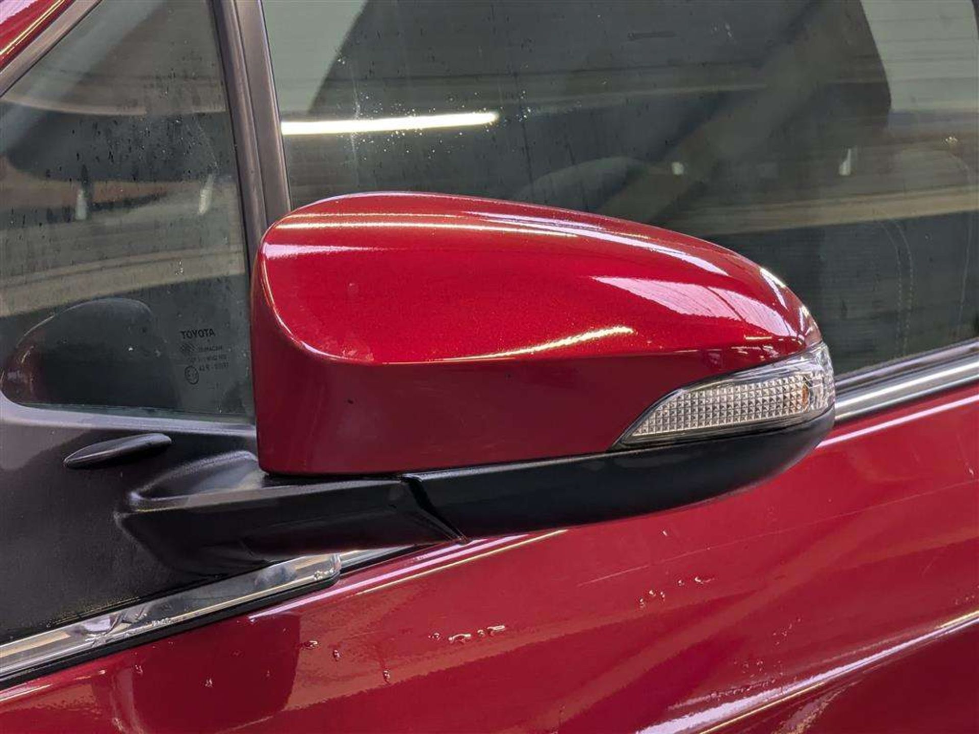 2017 TOYOTA YARIS EXCEL HYBRID VVT-I - Image 20 of 28