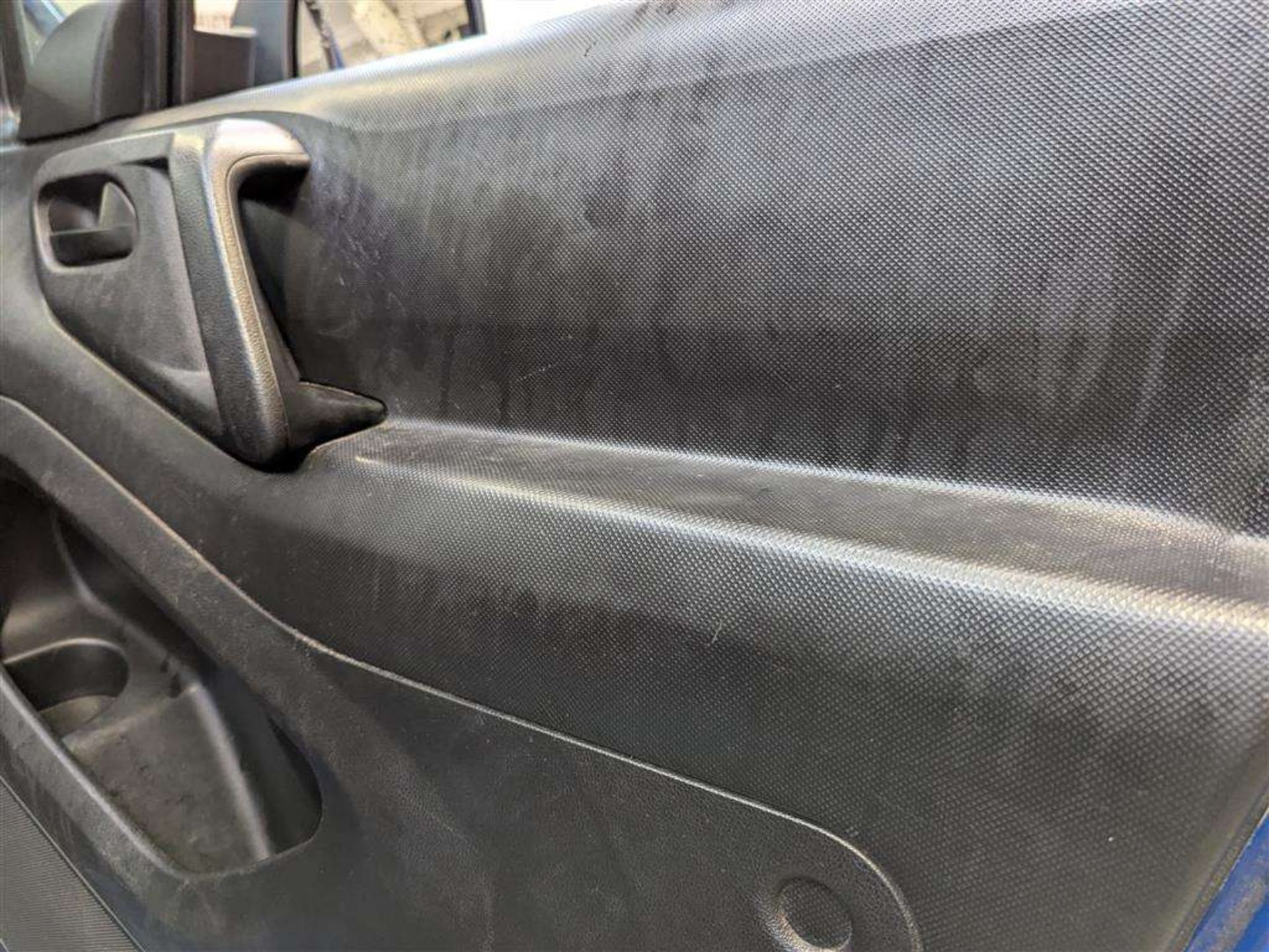 2017 PEUGEOT PARTNER S L1 BLUE HDI - Image 11 of 29