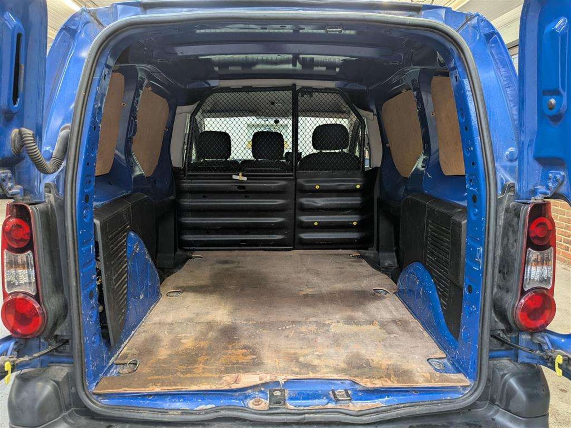 2017 PEUGEOT PARTNER S L1 BLUE HDI - Image 7 of 29