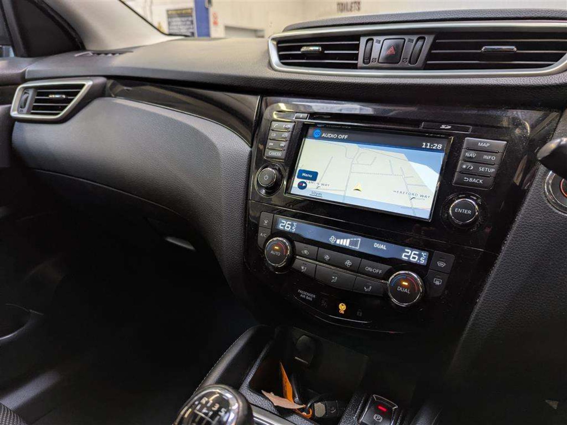2016 NISSAN QASHQAI N-CONNECTA DCI - Image 17 of 30