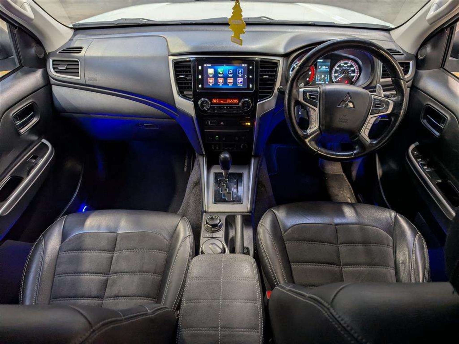 2019 MITSUBISHI L200 BARBARIAN X DI-D AUT - Image 7 of 30