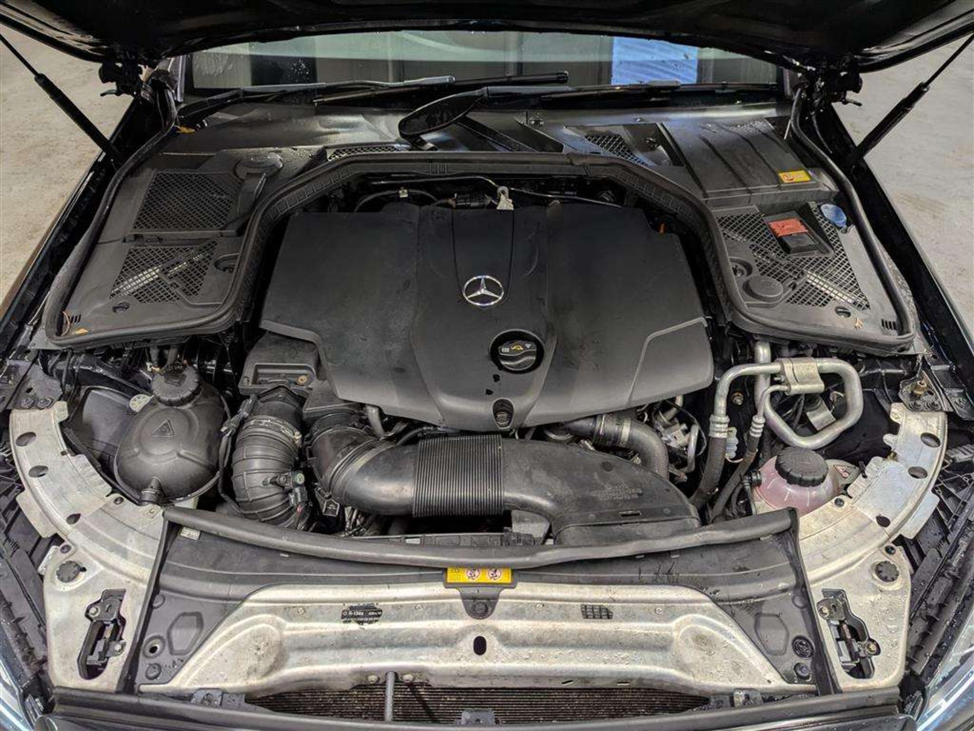 2014 MERCEDES-BENZ C220 SPORT BLUETEC AUTO **SOLD - Image 23 of 28