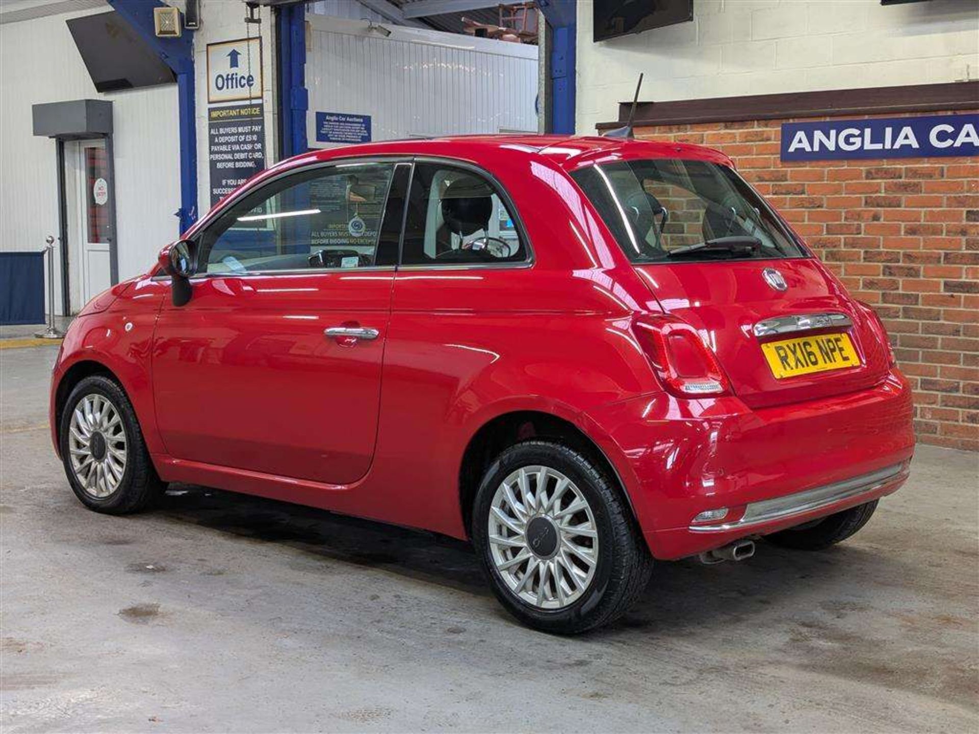 2016 FIAT 500 LOUNGE - Image 4 of 28