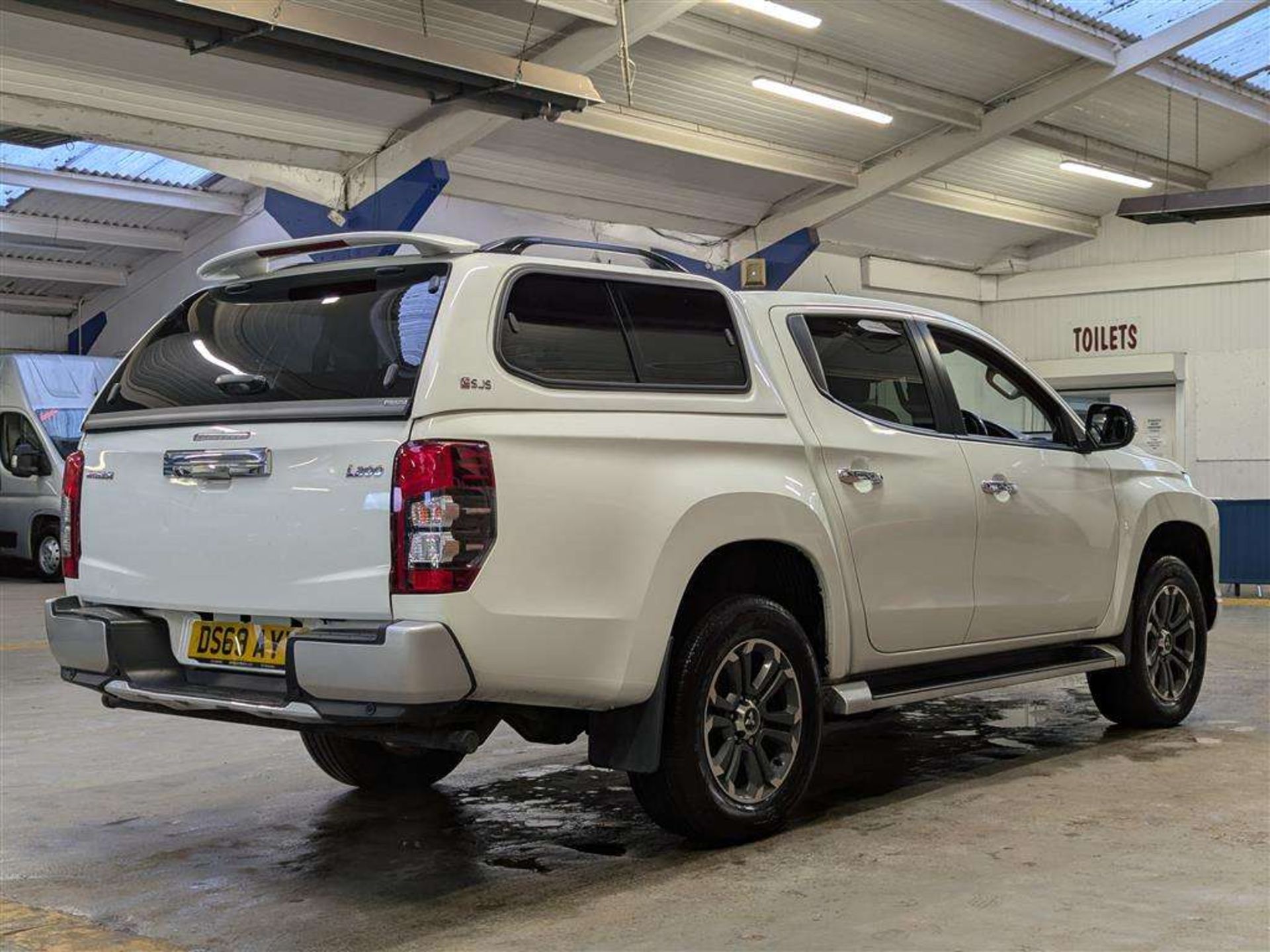 2019 MITSUBISHI L200 BARBARIAN X DI-D AUT - Image 6 of 30