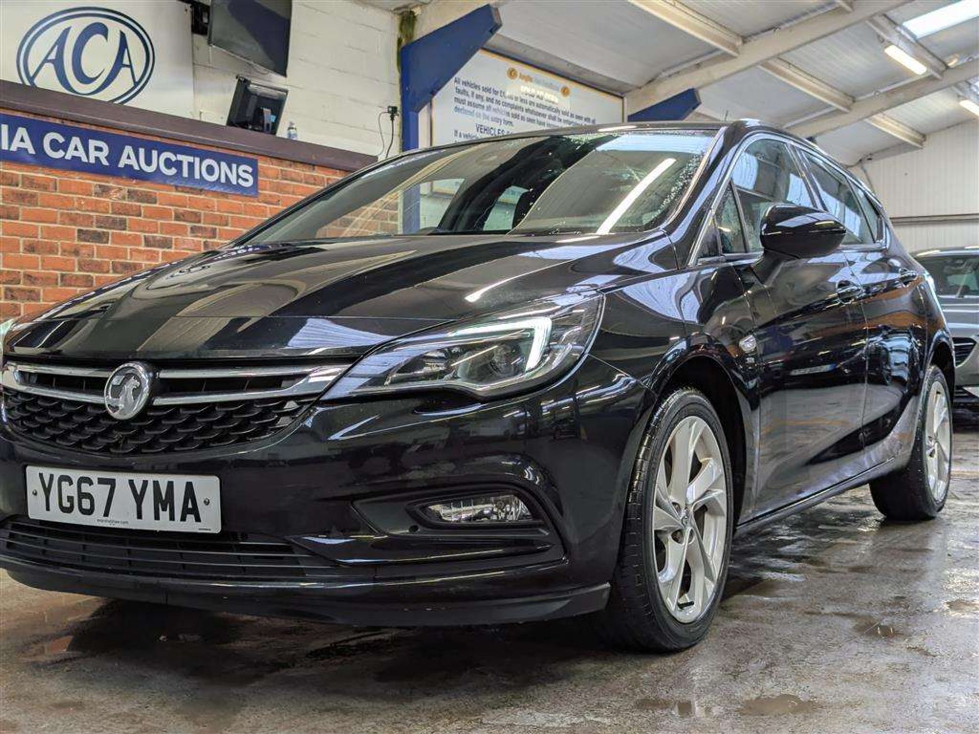 2017 VAUXHALL ASTRA SRI - Image 8 of 27