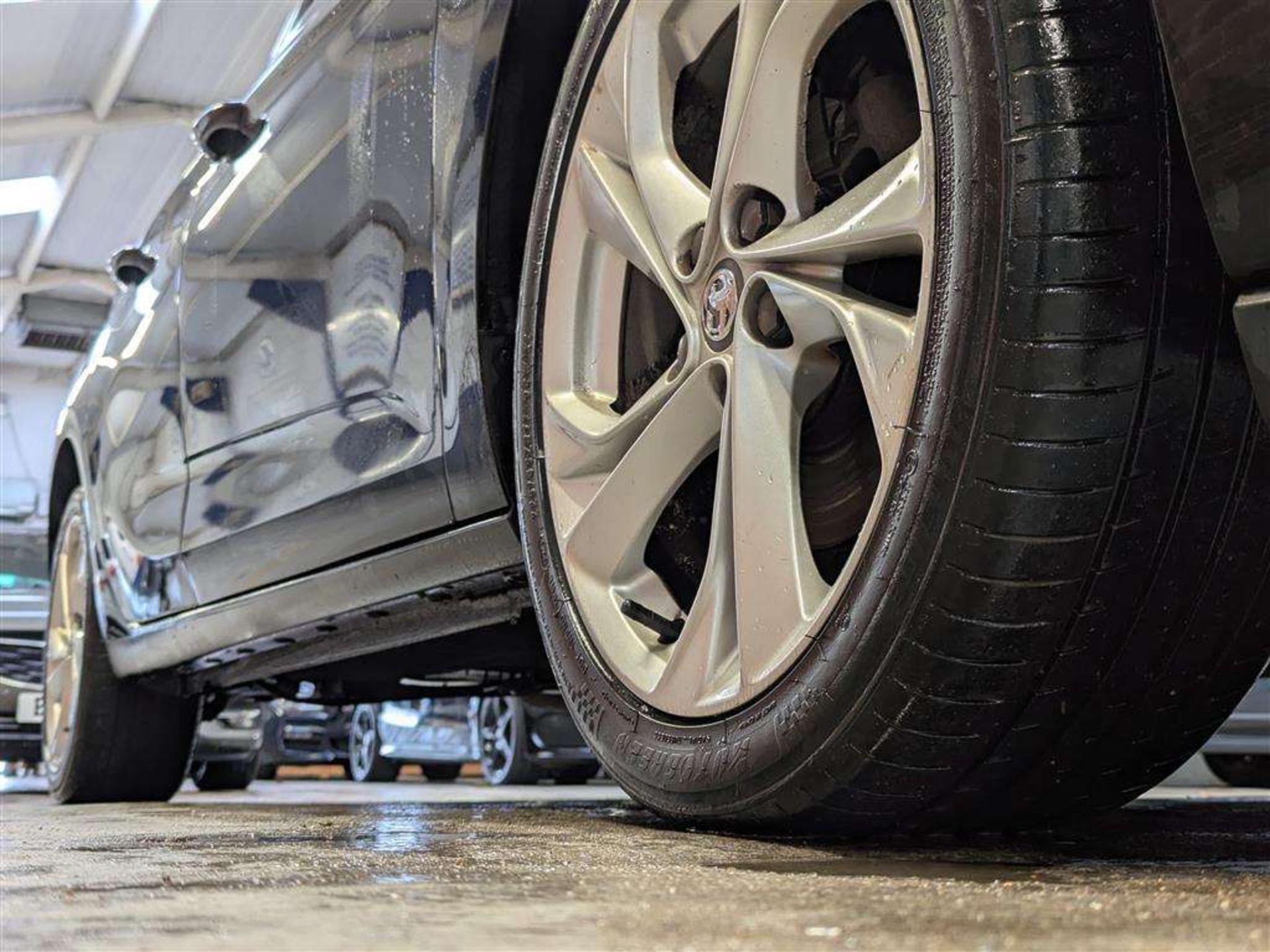 2017 VAUXHALL ASTRA SRI - Image 12 of 27