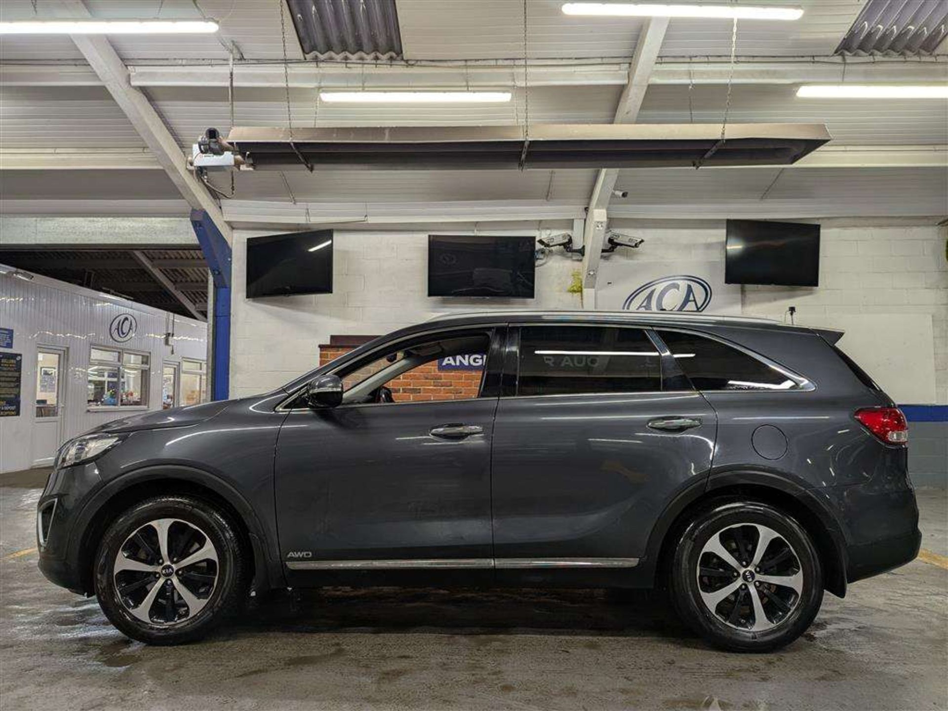 2016 KIA SORENTO KX-2 CRDI ISG 4X4 - Image 2 of 30