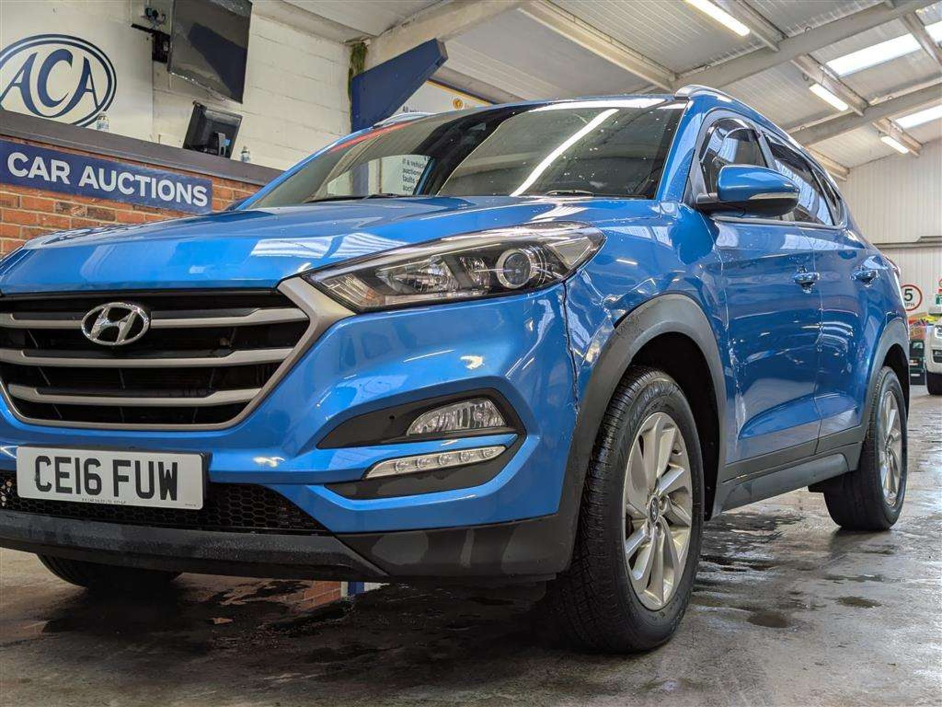 2016 HYUNDAI TUCSON SE NAV B-DRIVE 2WD - Image 9 of 29