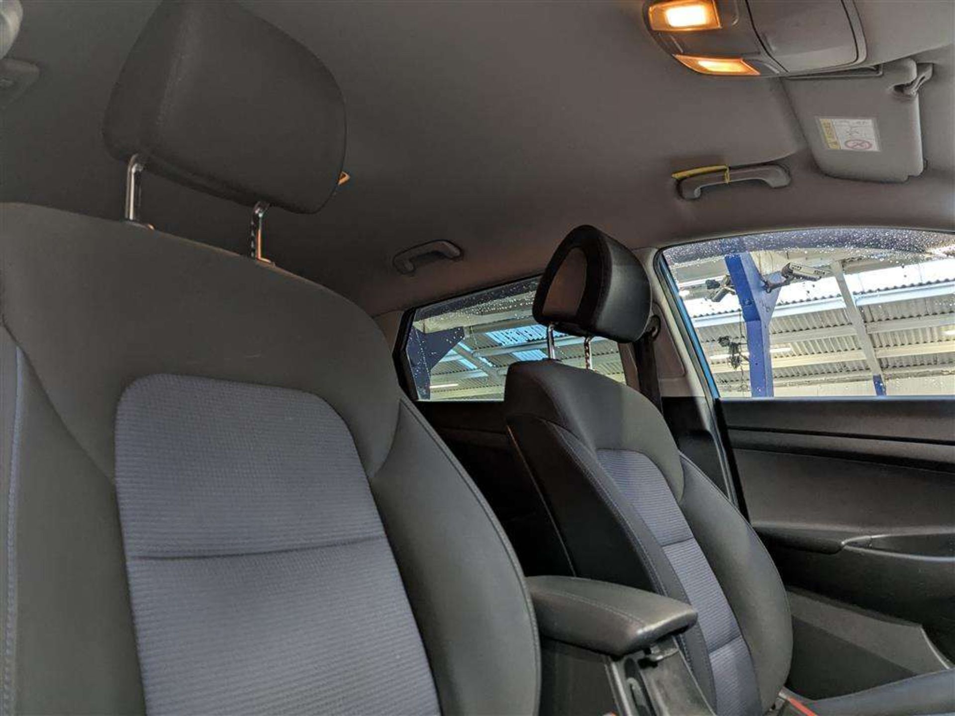 2016 HYUNDAI TUCSON SE NAV B-DRIVE 2WD - Image 14 of 29