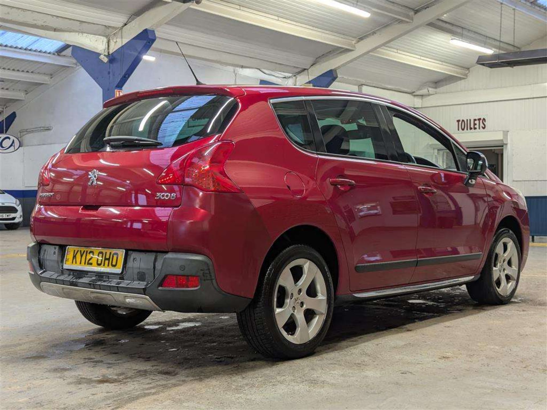 2012 PEUGEOT 3008 EXCLUSIVE HDI - Image 6 of 28
